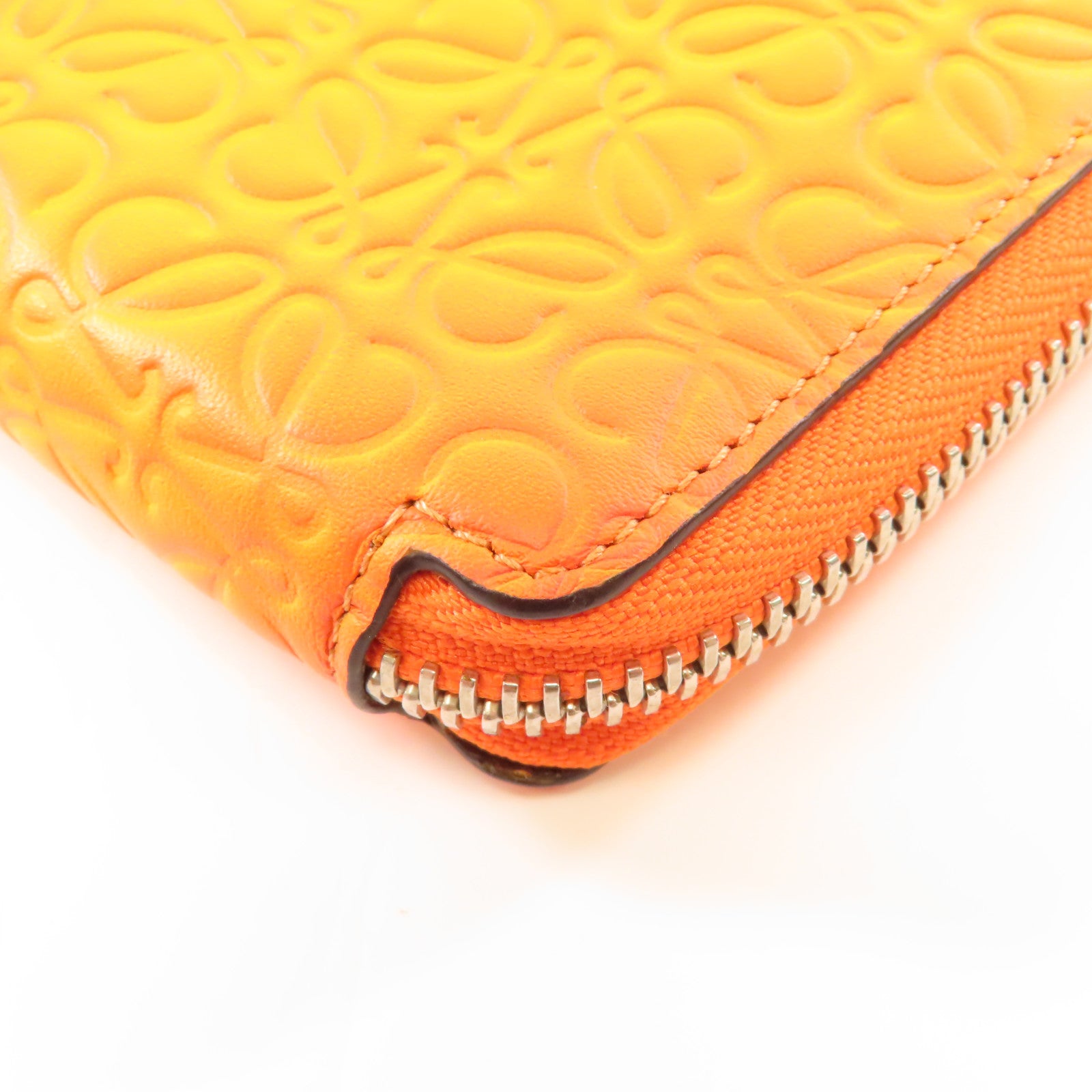 LOEWE 牛皮皮革Zipper Wallet銀扣錢包橙色/黄色