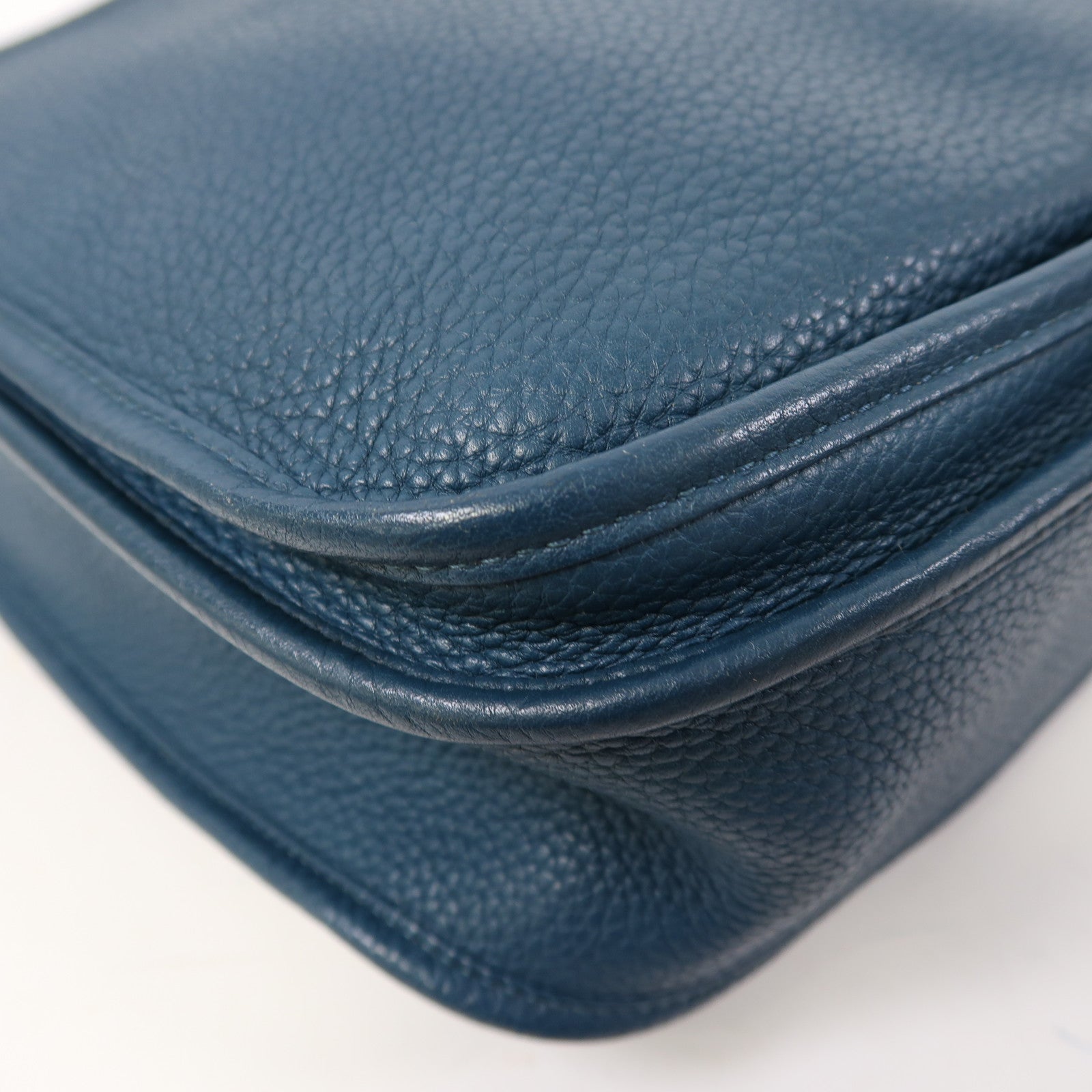 HERMES Clemence皮革Evelyne GM銀扣肩背袋深海藍色