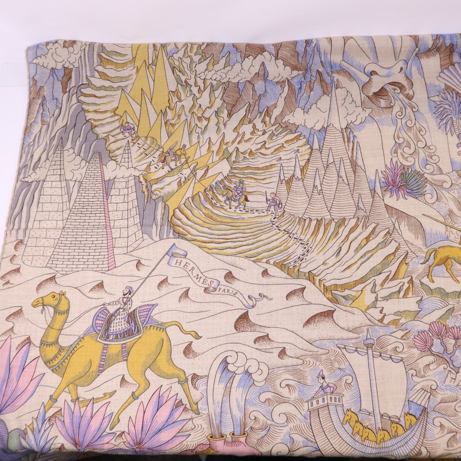 HERMES 絲質/羊絨Scarf 140X140絲巾