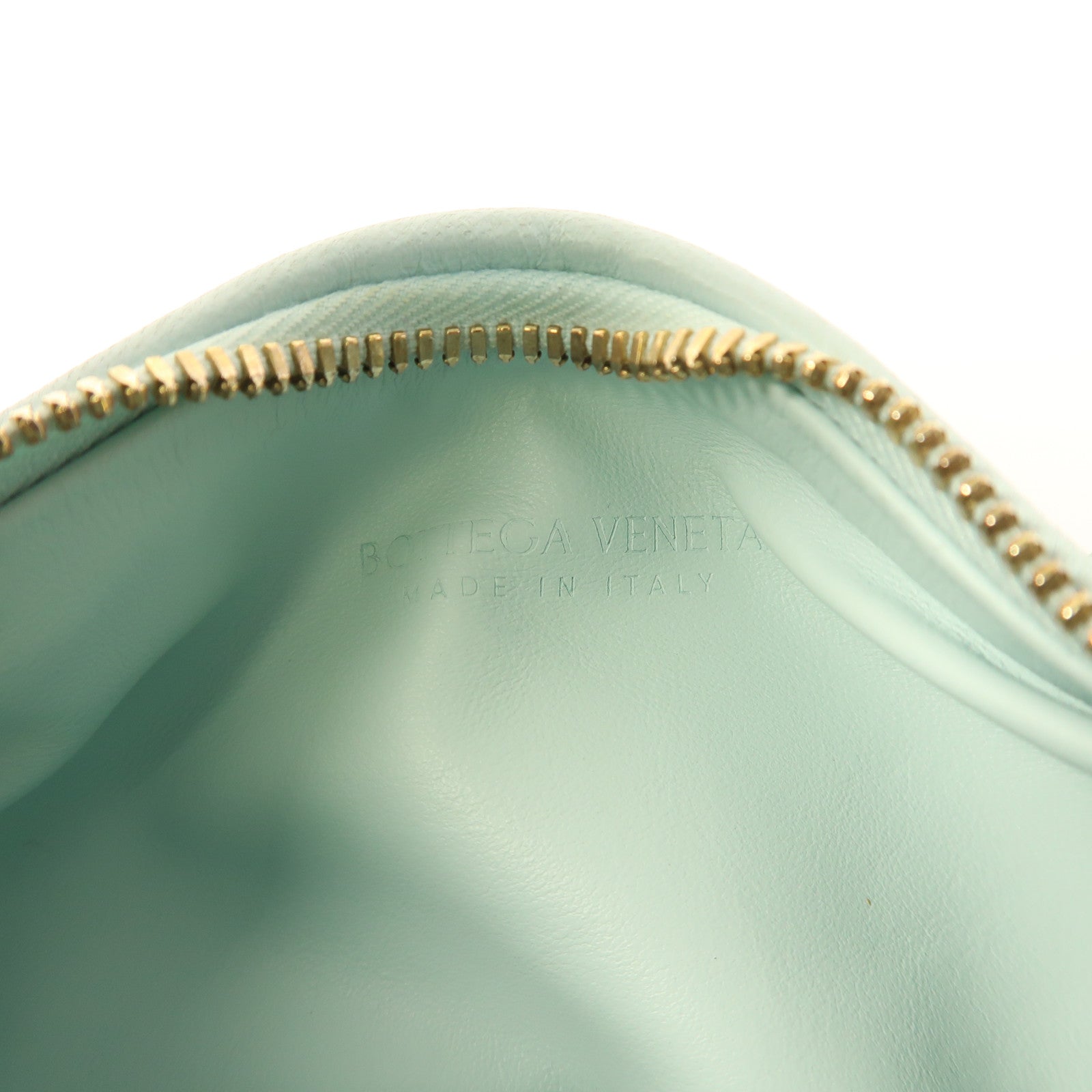 BOTTEGA VENETA 羊皮皮革Jodie金扣手挽袋