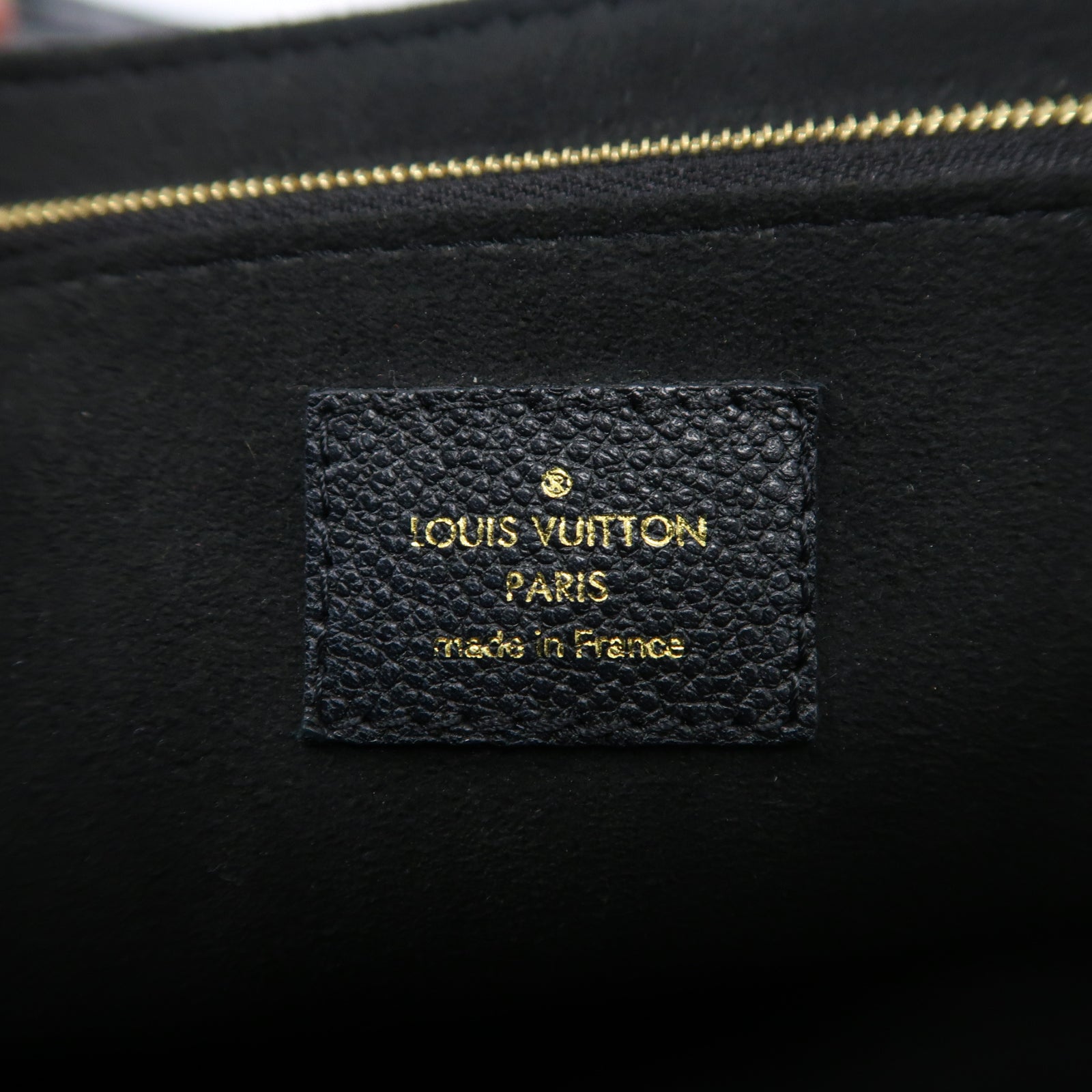 LOUIS VUITTON Monogram Empreinte Vavin PM金扣鏈帶肩背袋黑色