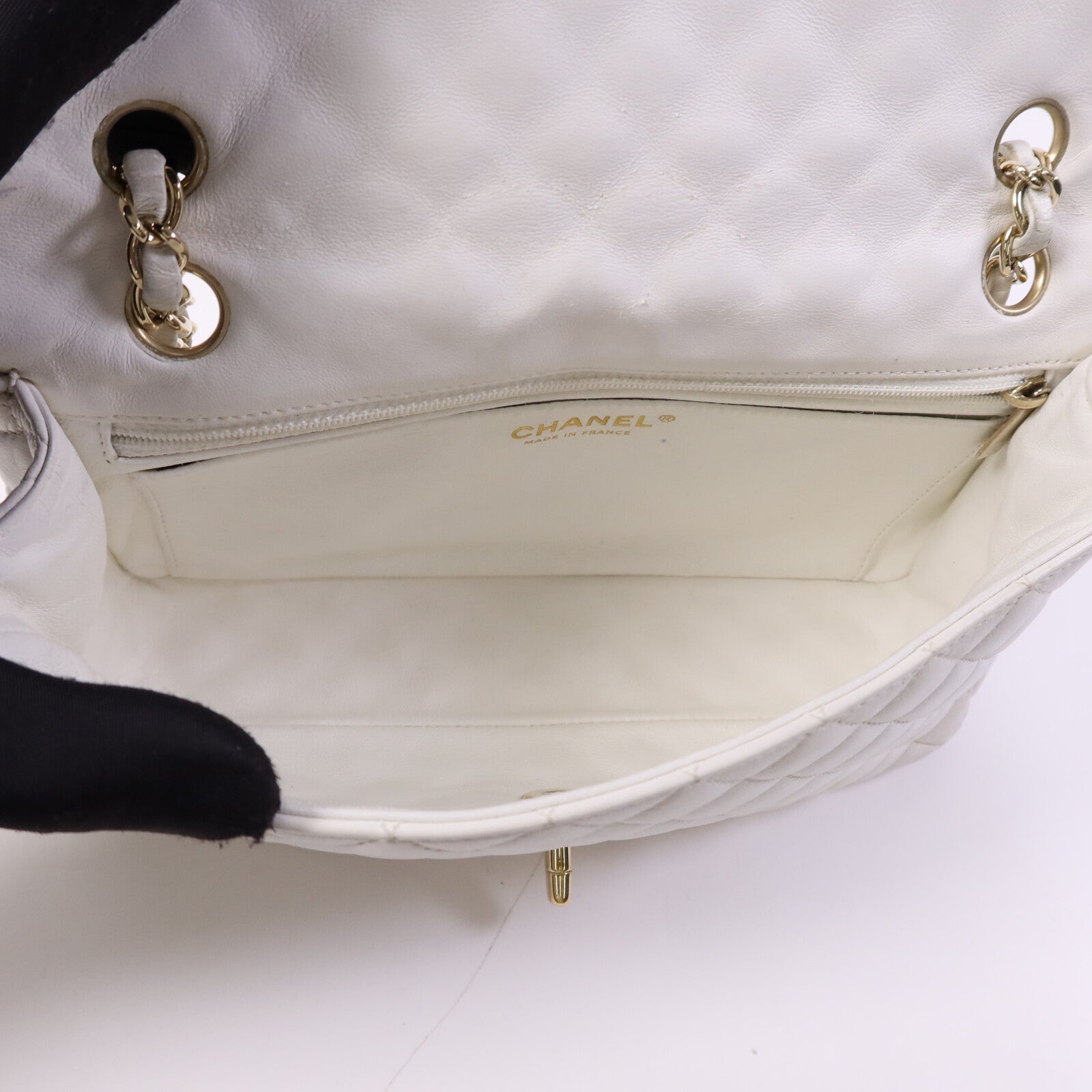 CHANEL 羊皮皮革Classique Valentine金扣鏈帶肩背袋