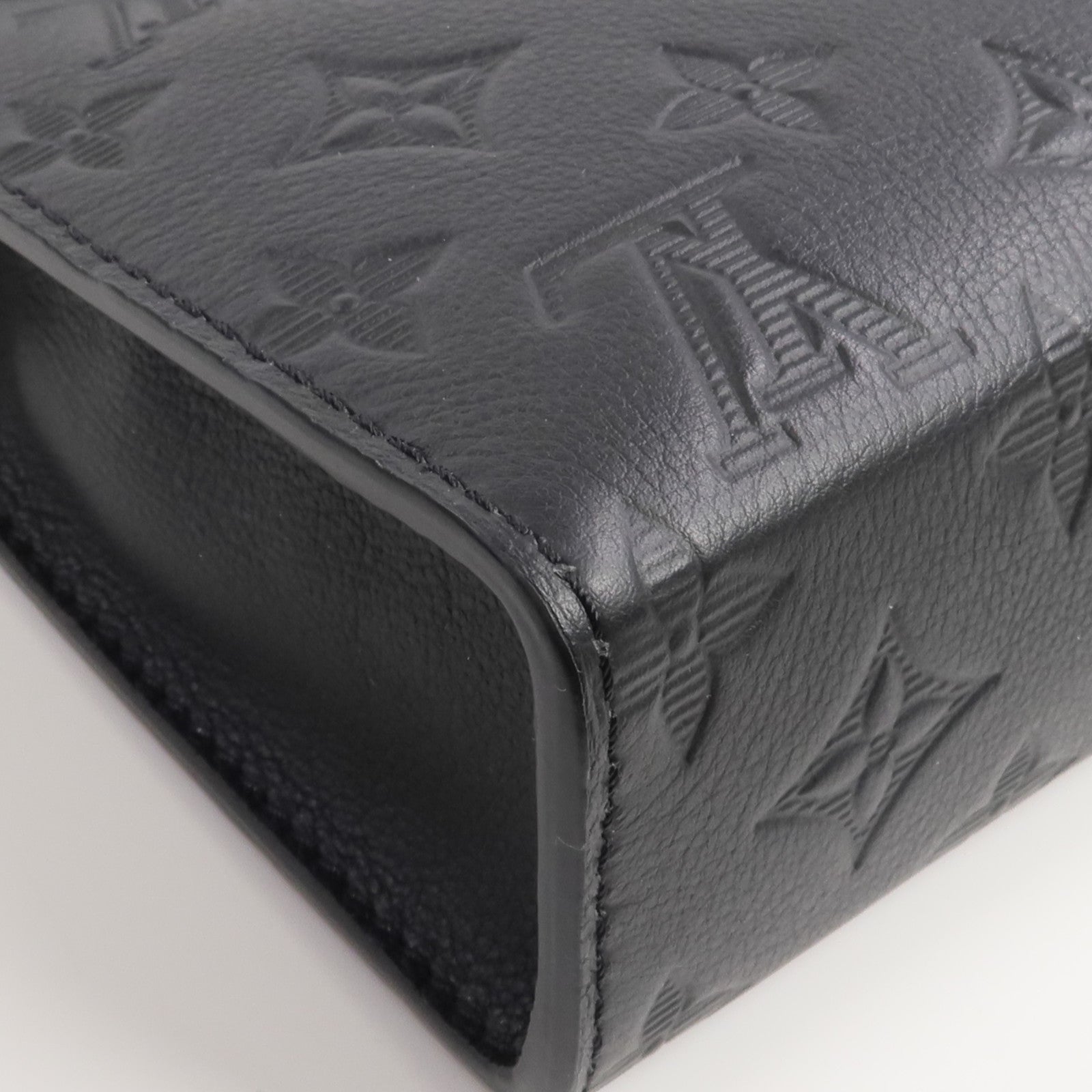 LOUIS VUITTON Monogram Shadow Gaston Wearable Wallet肩背袋