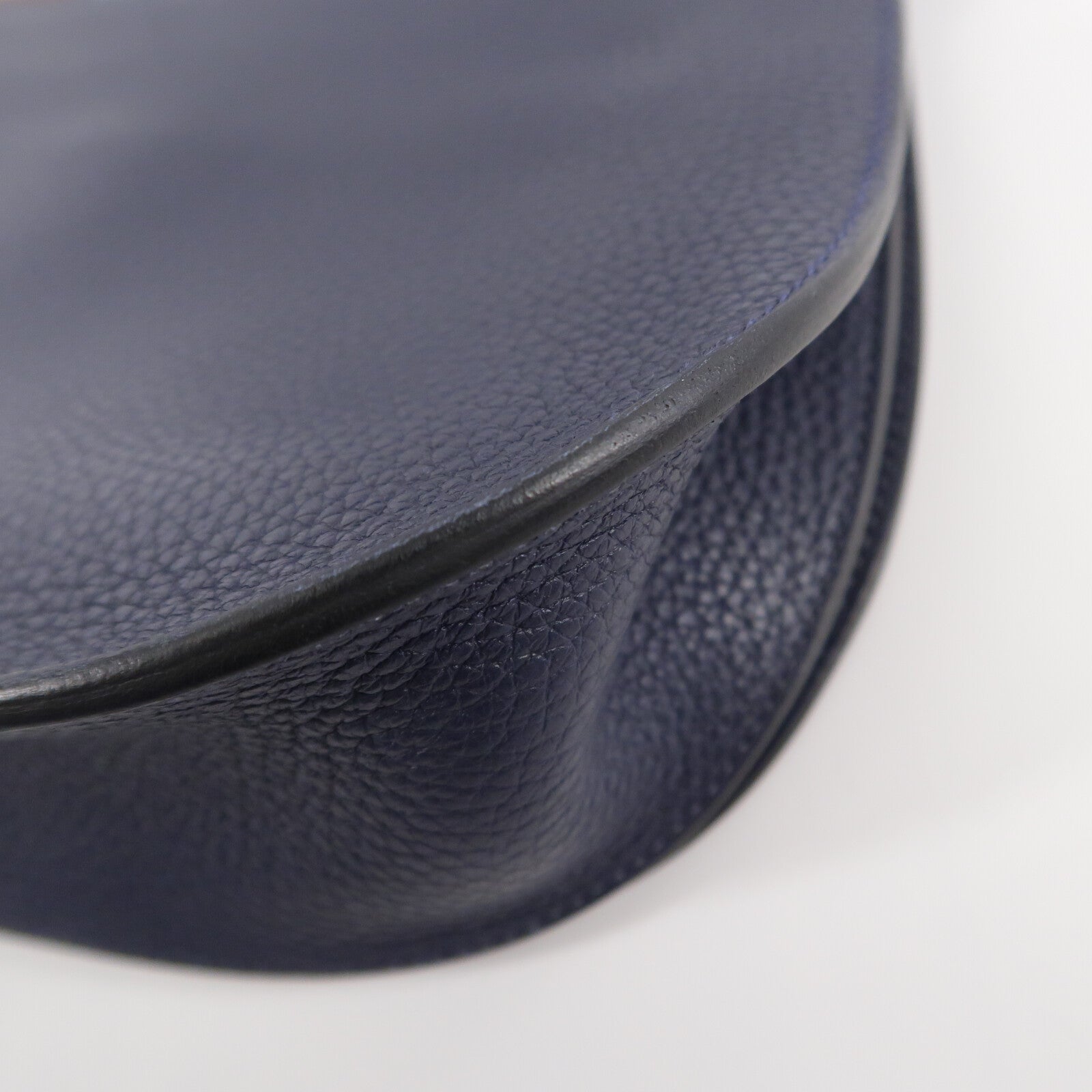 HERMES Clemence皮革Sac Saut 25肩背袋Bleu Nuit