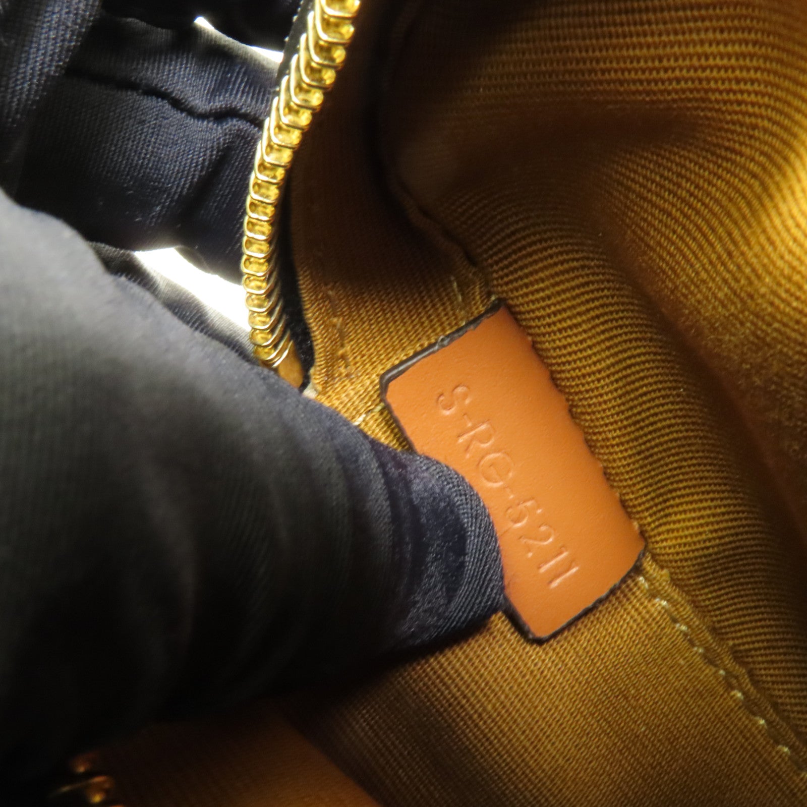 CELINE 塗層帆布Triomphe Heart肩背袋