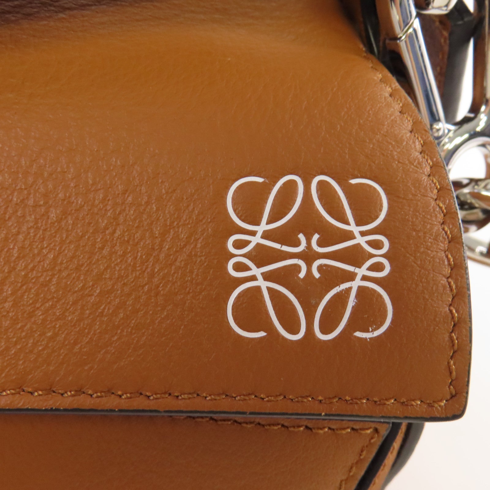 LOEWE 牛皮皮革Puzzle Bag 2Way Shoulder Bag銀扣手挽肩背兩用袋啡色