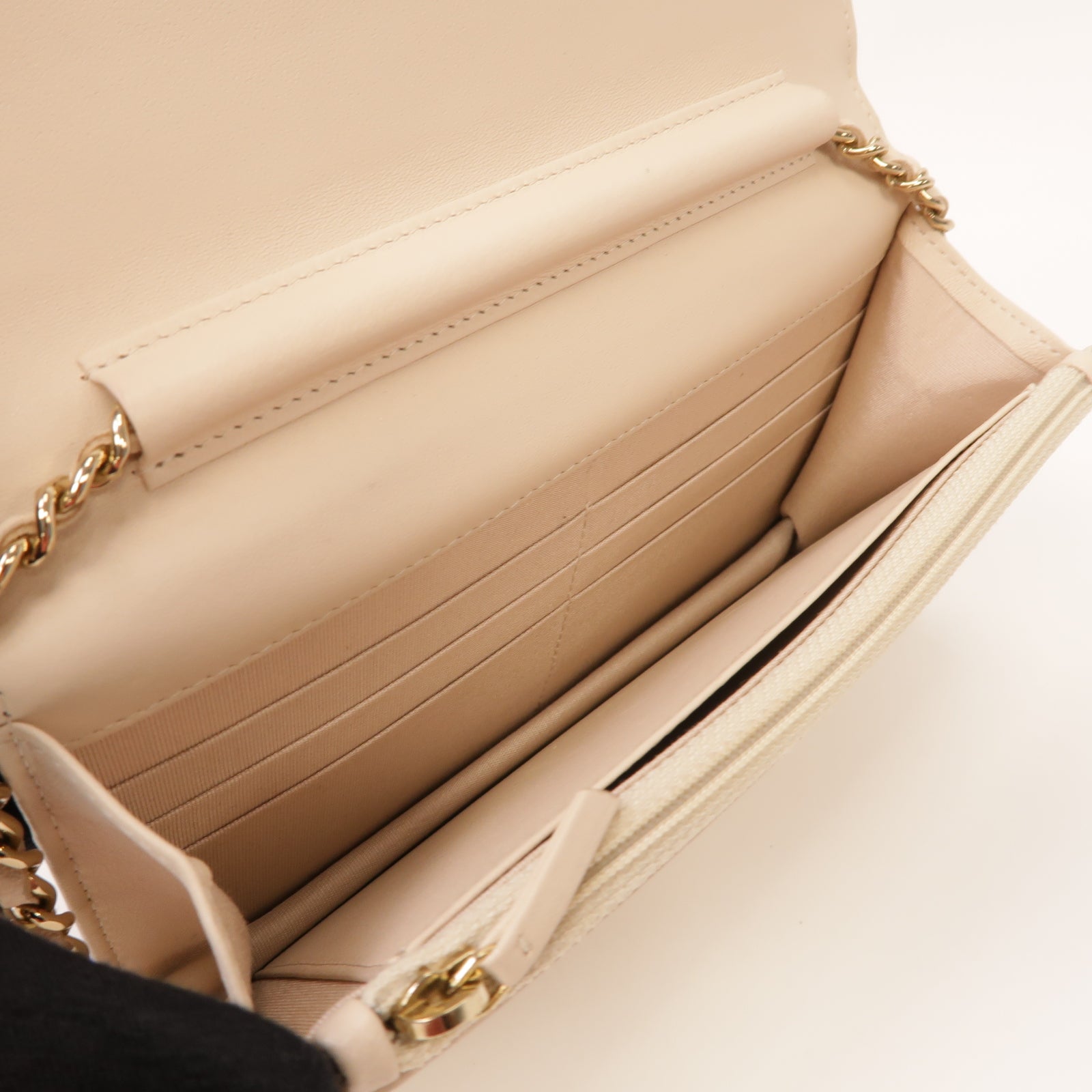 CHANEL 【激減優惠】菱格羊皮皮革WOC 19cm Chain Shoulder金扣鏈帶肩背袋米色