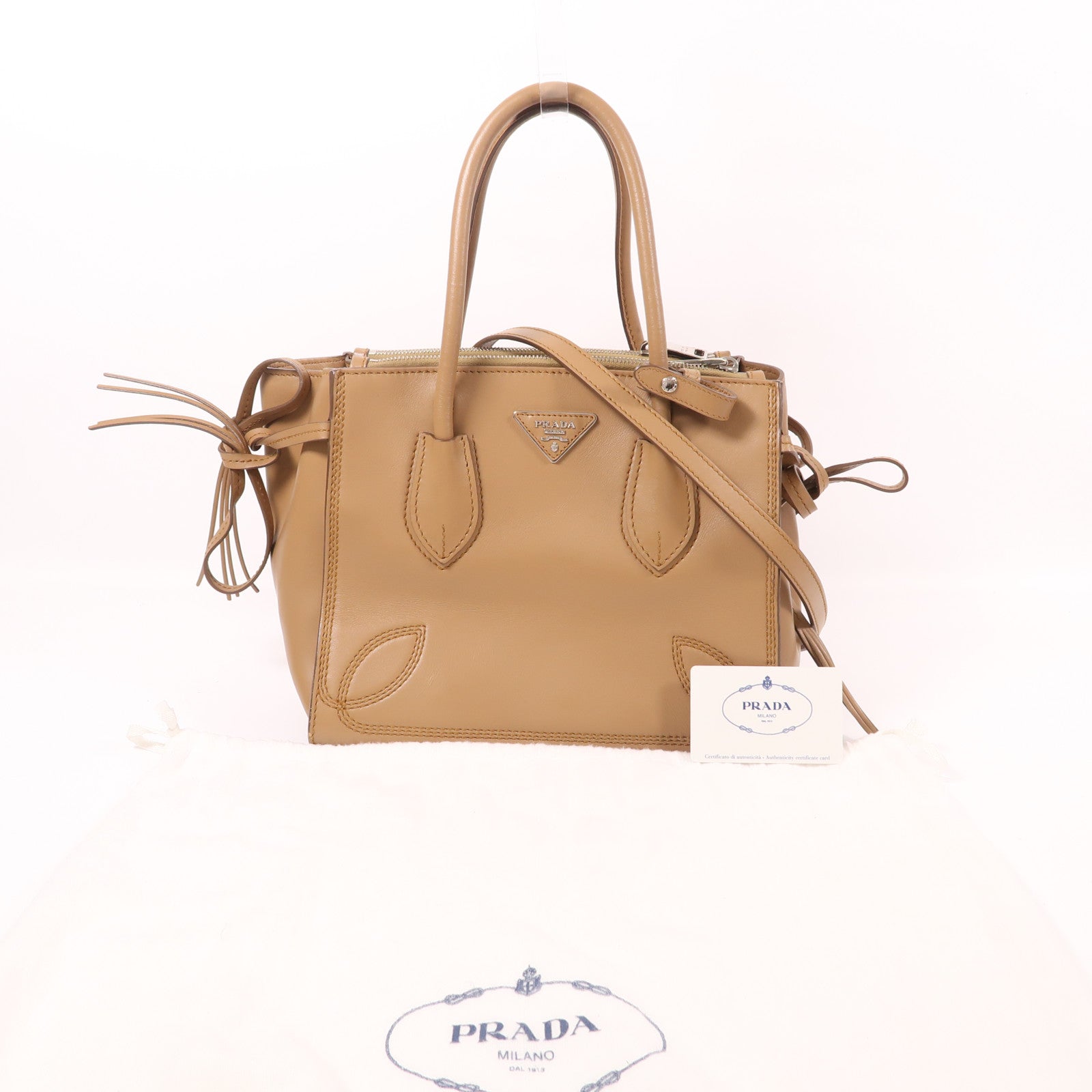 PRADA 牛皮皮革2 Way Shoulder銀扣手挽肩背兩用袋