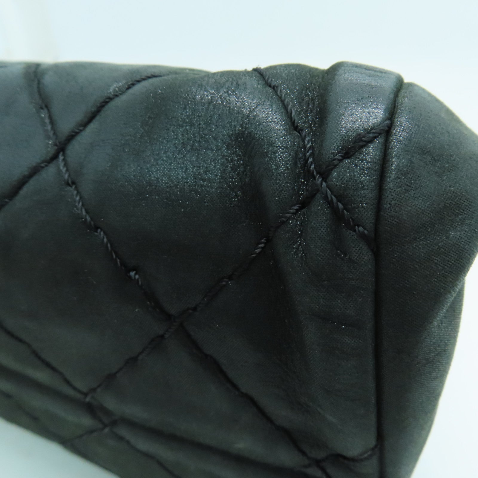 CHANEL cowhide leather Chain Shoulder shoulder bag dark green