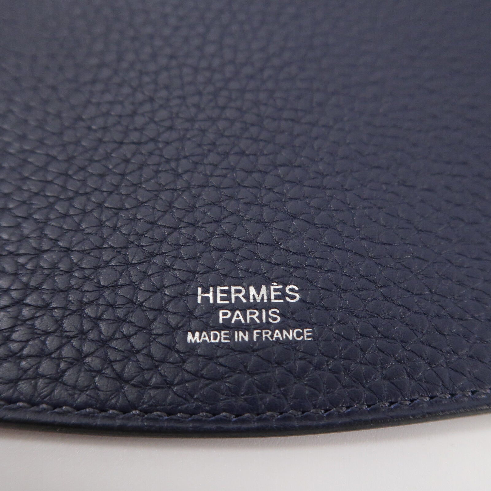 HERMES Clemence皮革Sac Saut 25肩背袋Bleu Nuit