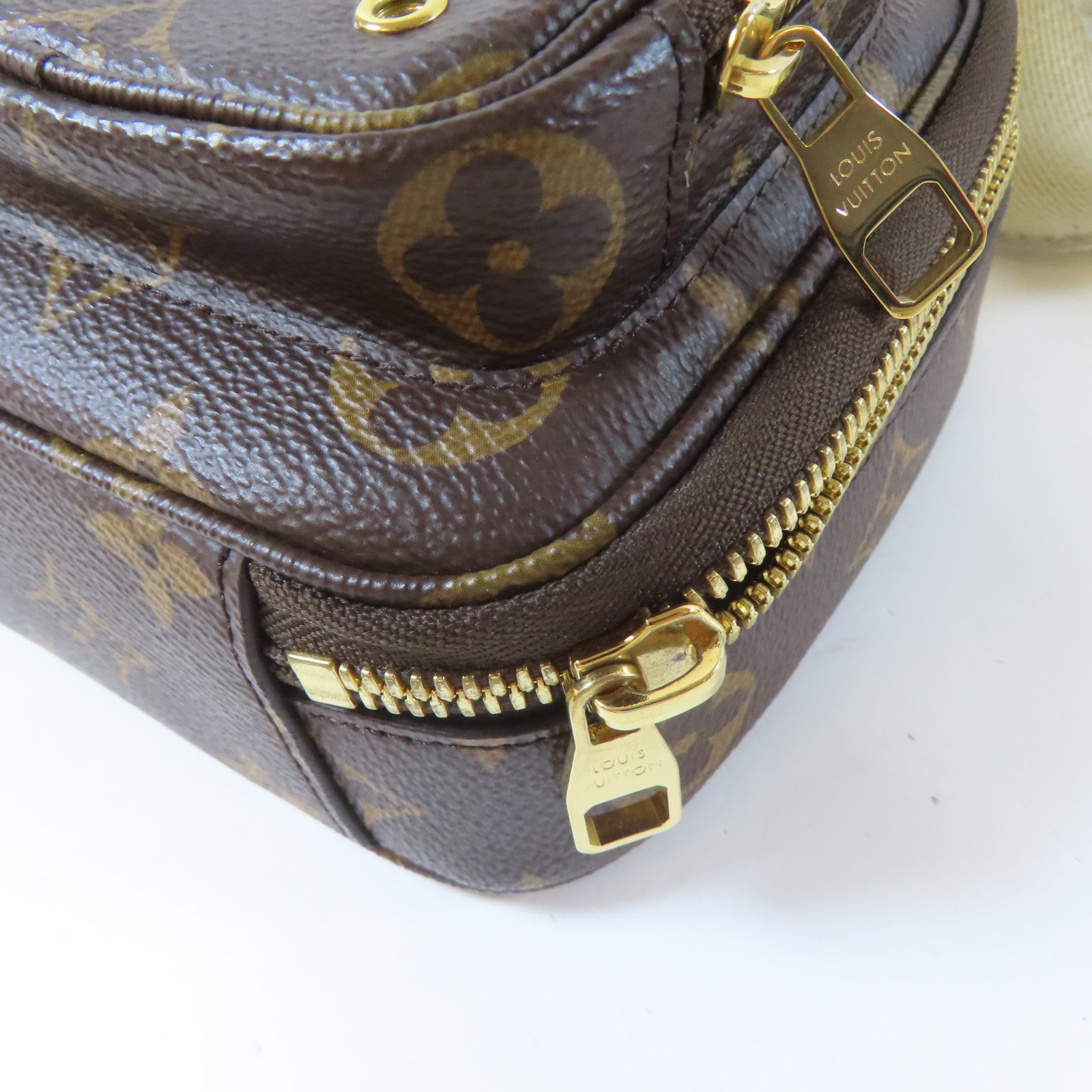 LOUIS VUITTON 【激減優惠】Monogram Utility 2 Way Shoulder Bag金扣手挽肩背兩用袋啡色