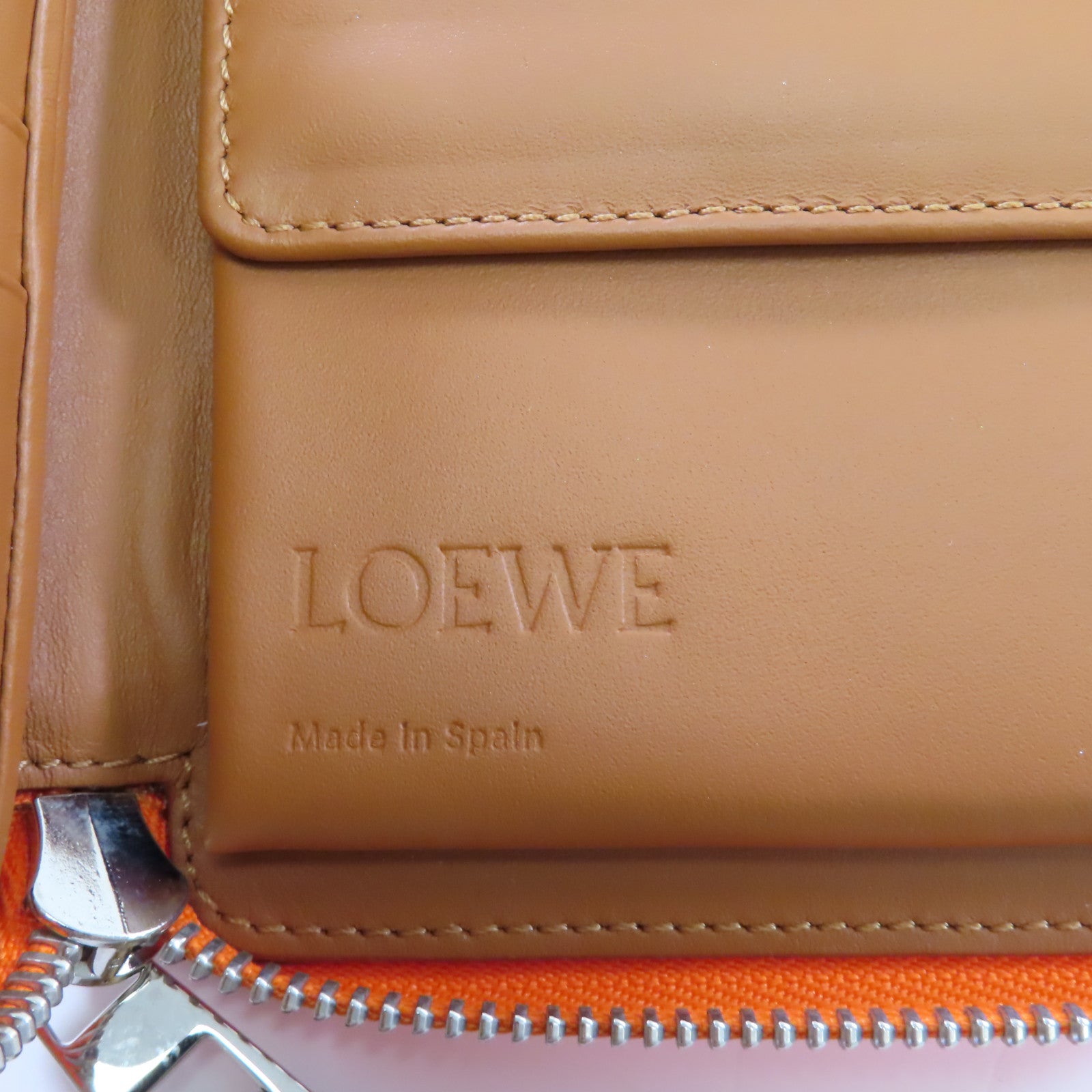 LOEWE 牛皮皮革Zipper Wallet銀扣錢包橙色/黄色