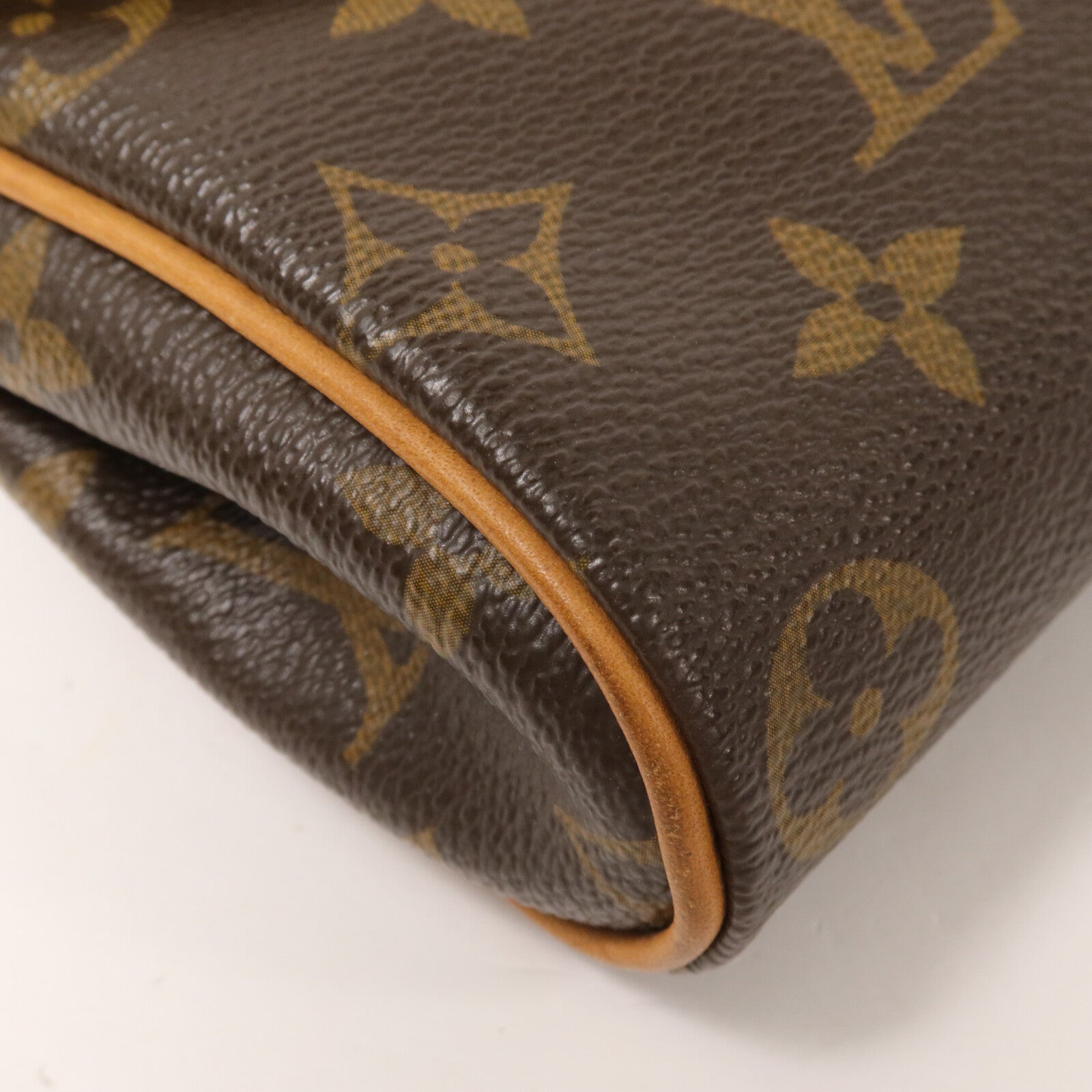 LOUIS VUITTON Monogram Pochette Friendly腰包