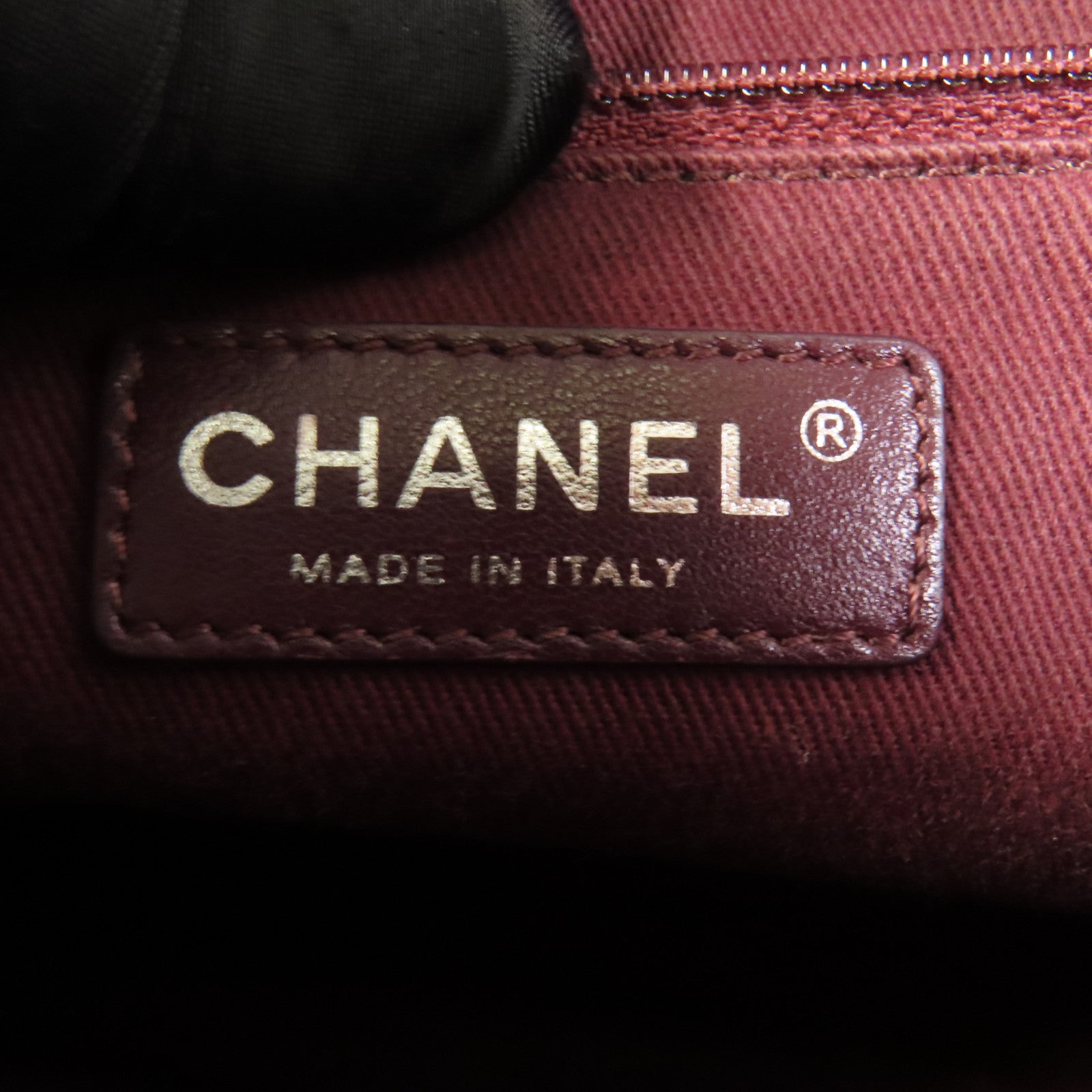 CHANEL 牛皮皮革Chain Shoulder銀扣鏈帶肩背袋