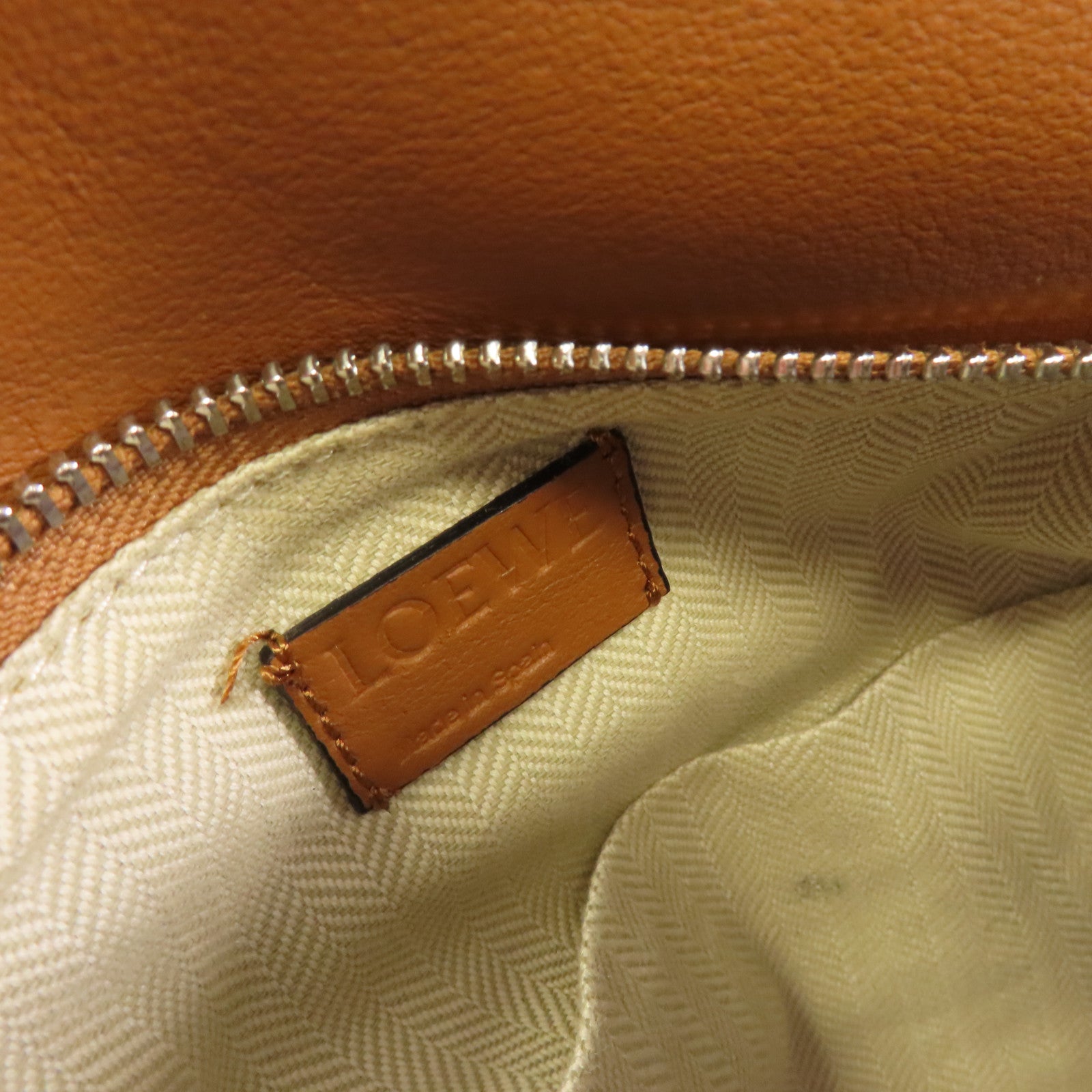 LOEWE 牛皮皮革Puzzle Bag 2Way Shoulder Bag銀扣手挽肩背兩用袋啡色