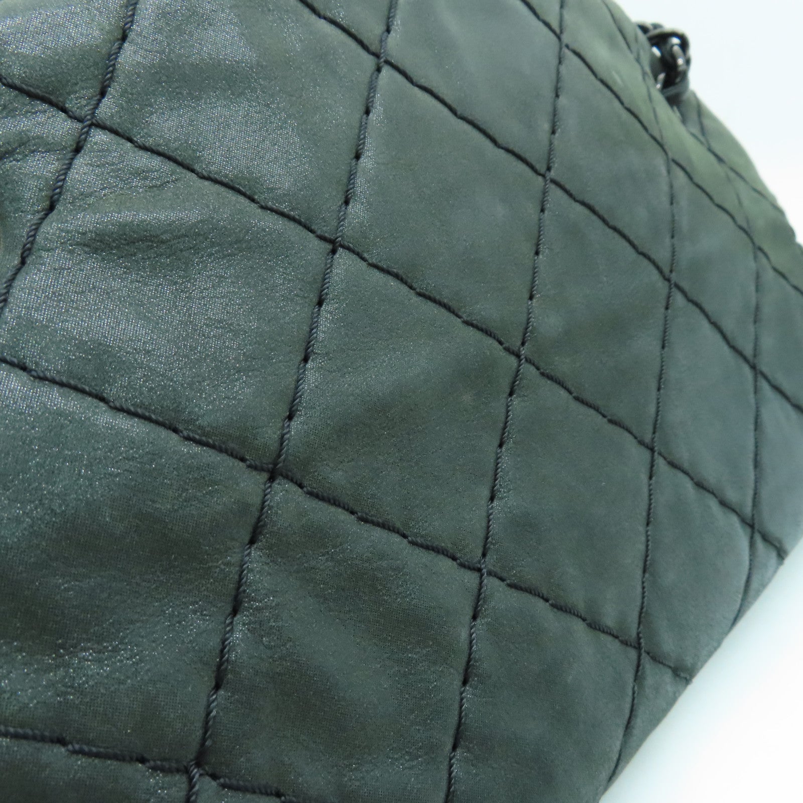 CHANEL cowhide leather Chain Shoulder shoulder bag dark green