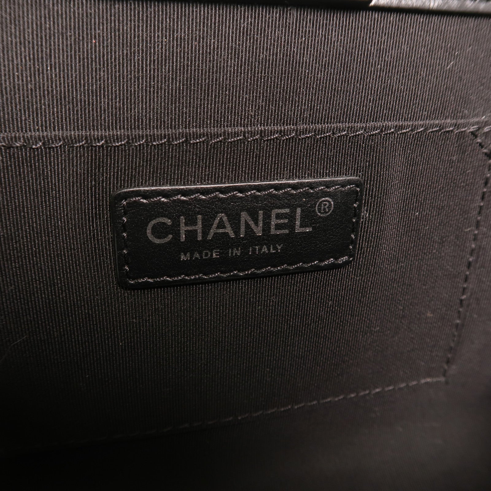 CHANEL 牛皮皮革Chain Shoulder銀扣鏈帶肩背袋