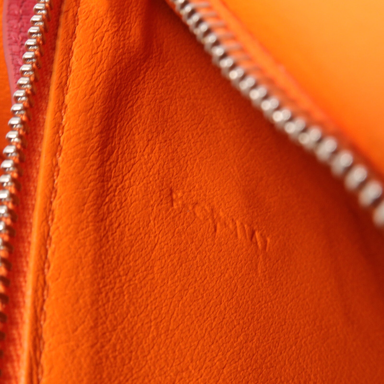 CELINE 牛皮皮革Classic Box Medium肩背袋