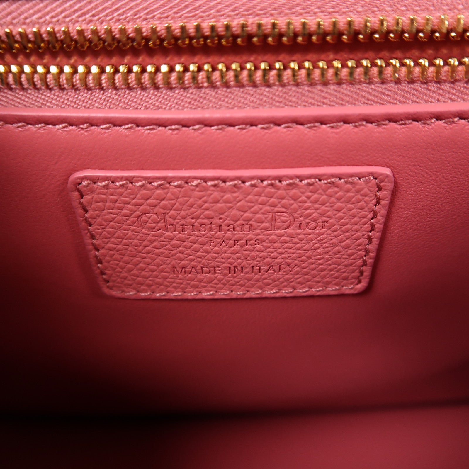 Dior 牛皮皮革30 Montaigne肩背袋