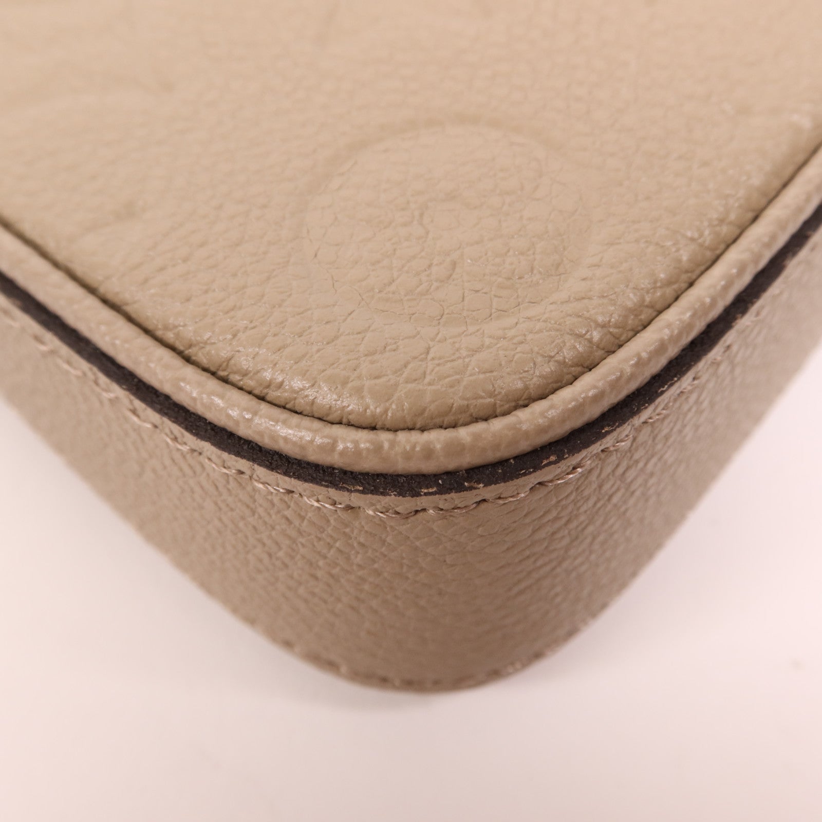 LOUIS VUITTON Monogram Empreinte Easy Pouch On Strap金扣肩背袋