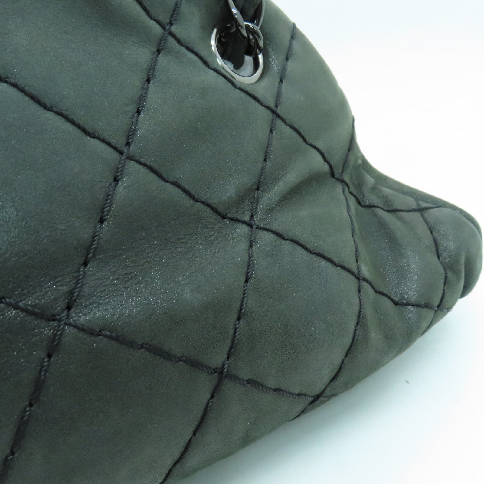 CHANEL cowhide leather Chain Shoulder shoulder bag dark green
