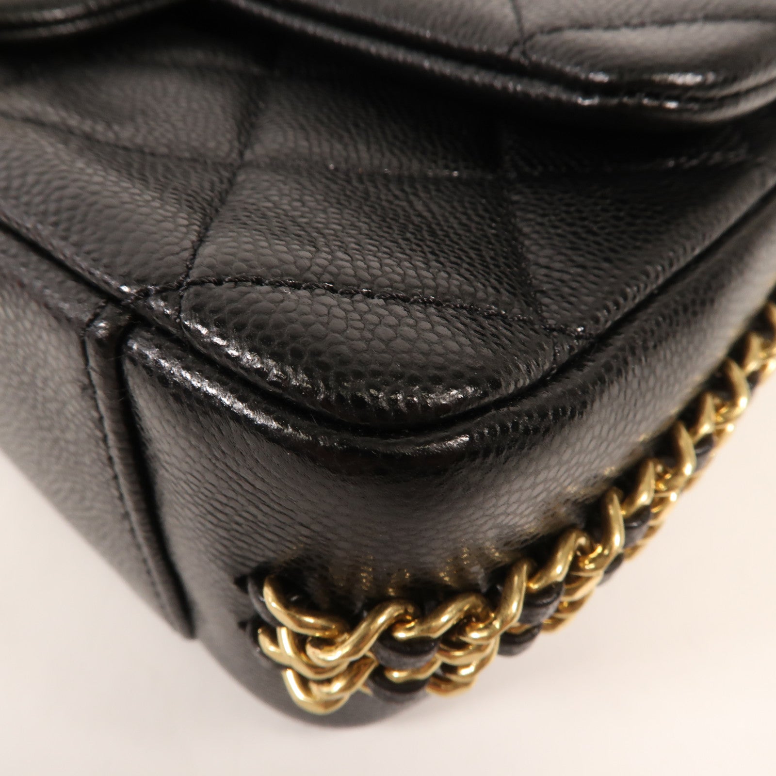 CHANEL 牛皮皮革Mini Flap Bag金扣鏈帶肩背袋