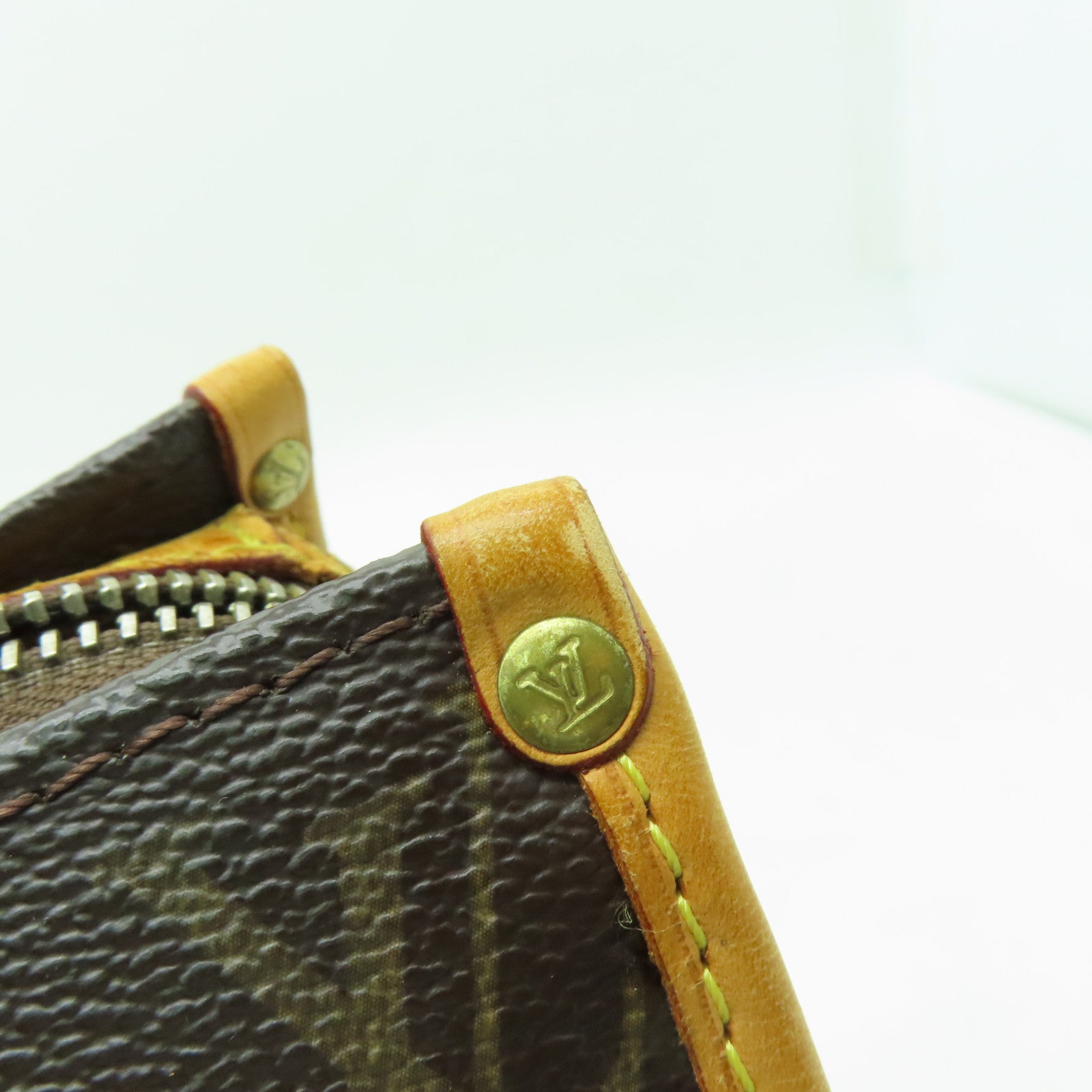LOUIS VUITTON Monogram Popincourt金扣手挽袋棕色