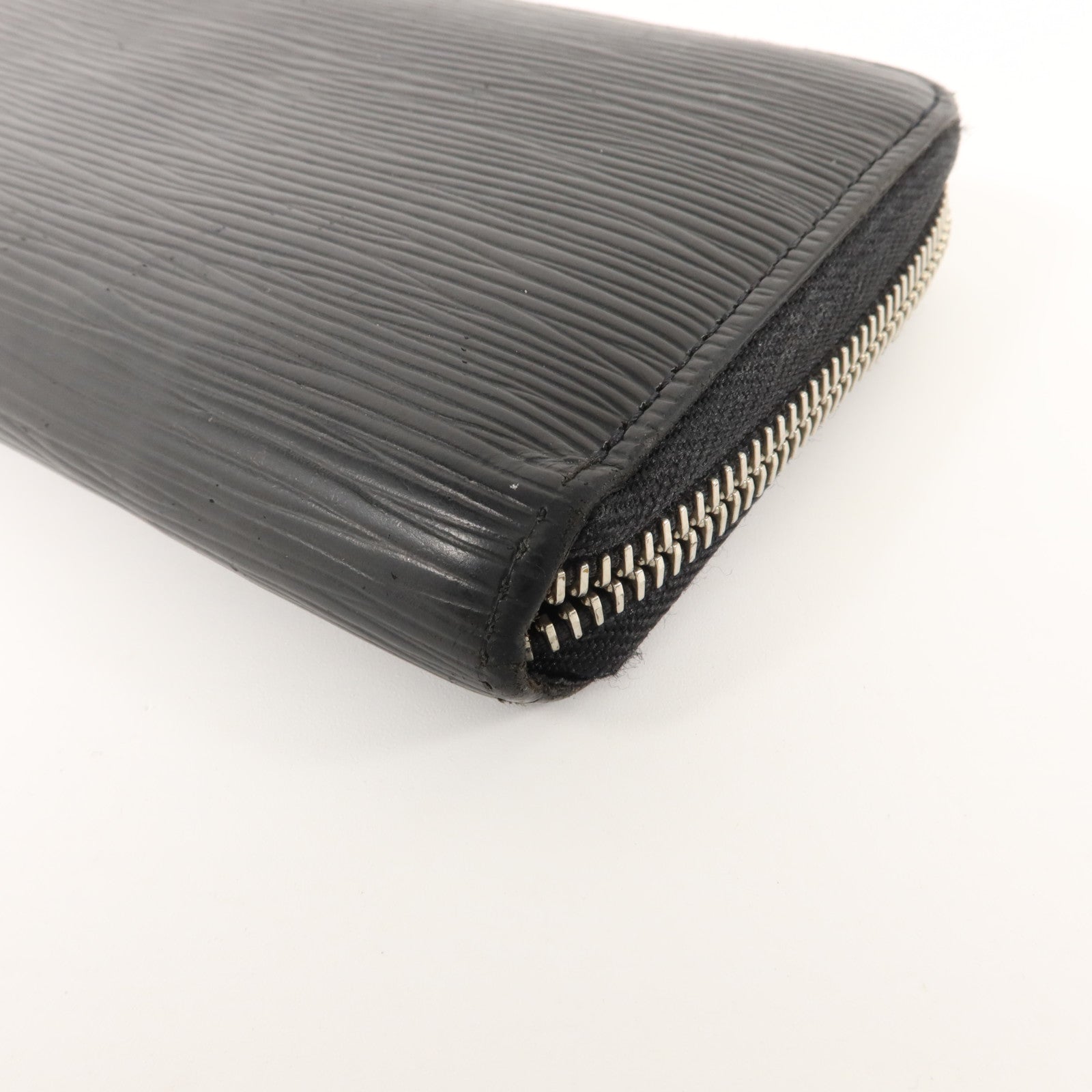 LOUIS VUITTON Epi Zippy Long Round Wallet長錢包