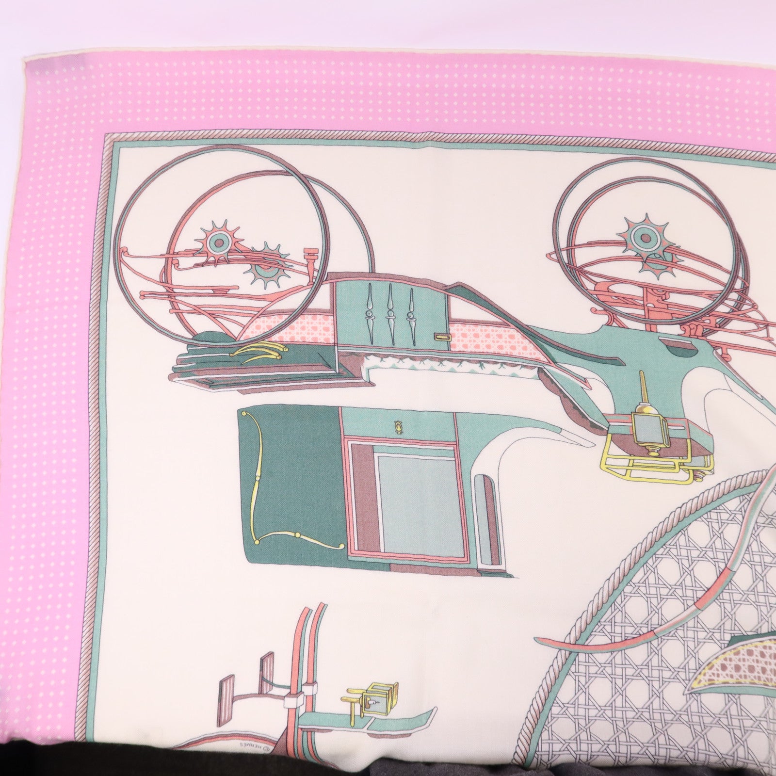 HERMES 絲質/羊絨Scarf 140X140絲巾