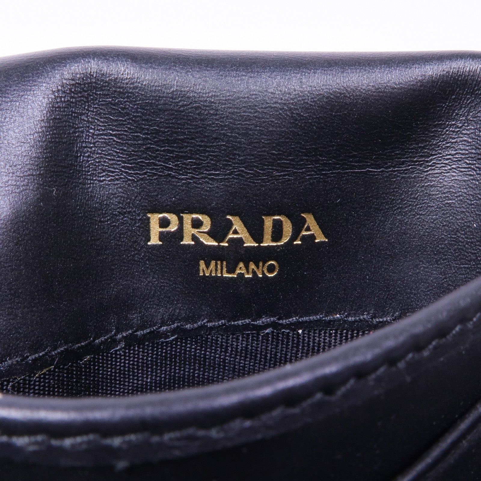 PRADA 【激減優惠】牛皮皮革Wallet金扣錢包