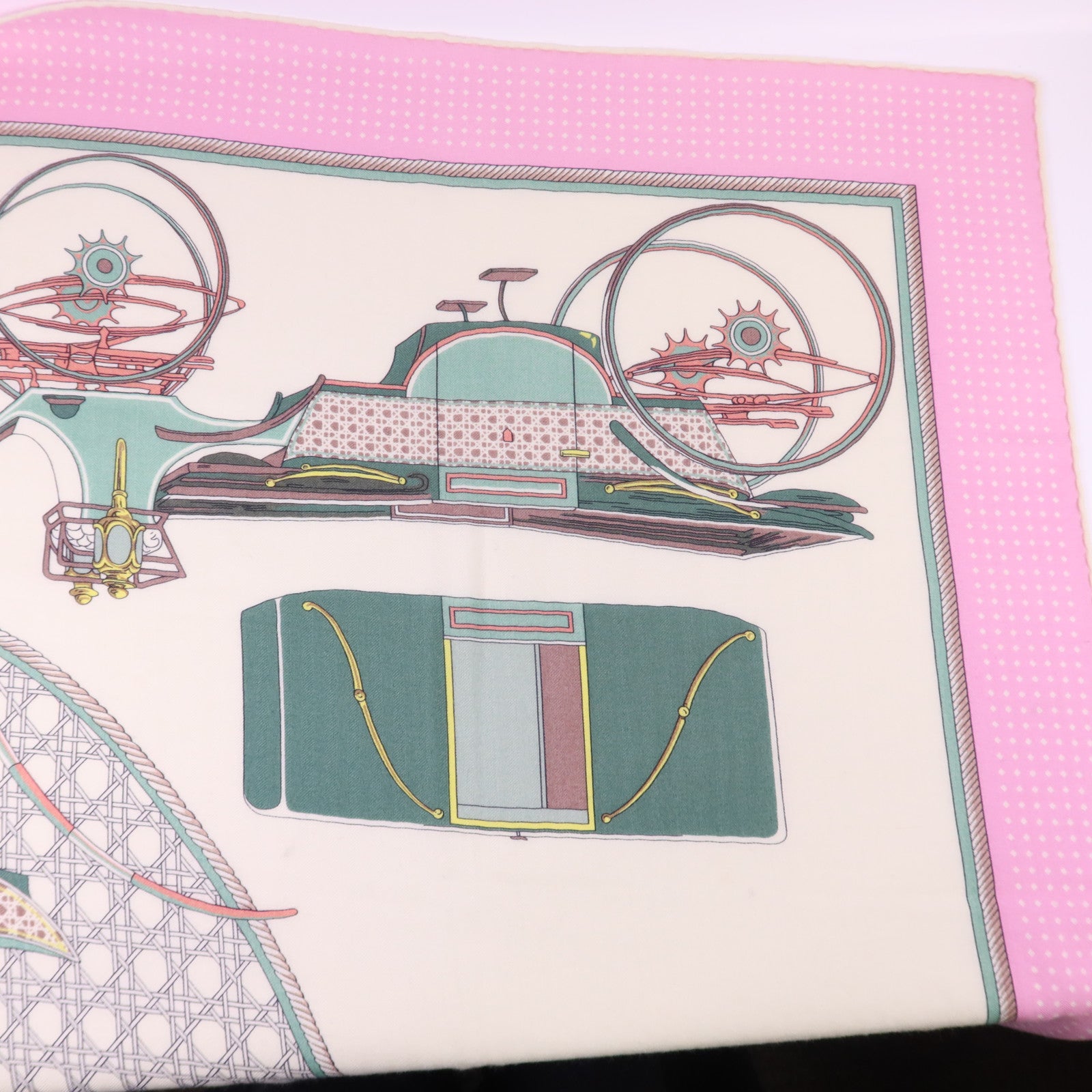 HERMES 絲質/羊絨Scarf 140X140絲巾