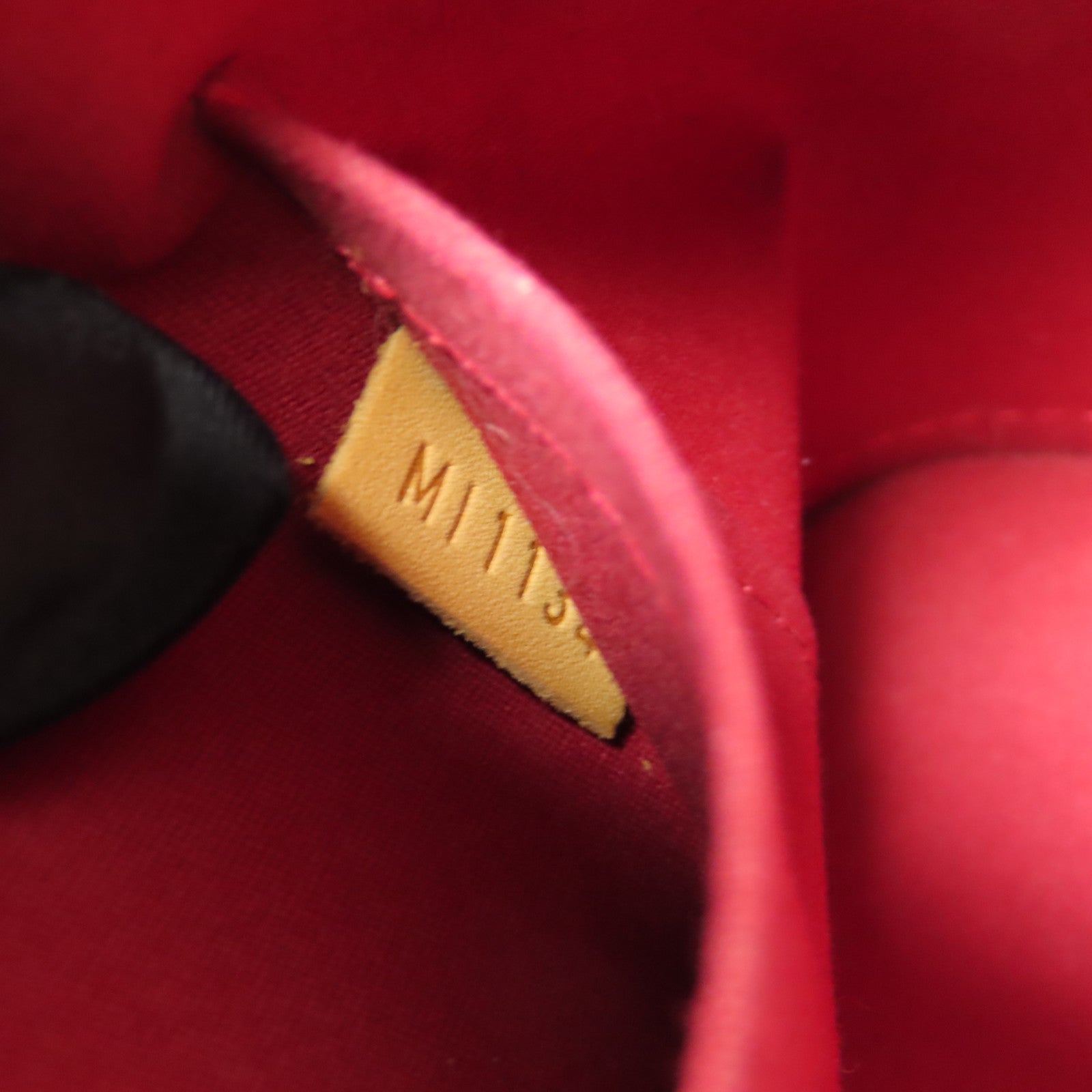 LOUIS VUITTON Vernis Alma BB金扣手挽肩背兩用袋紅色