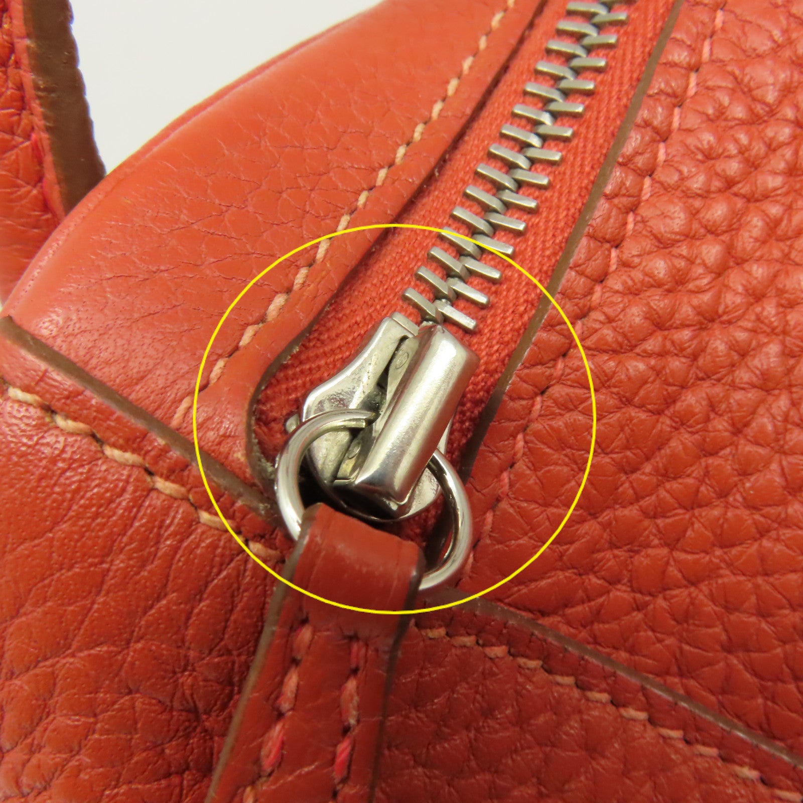 HERMES **【激減優惠】Clemence皮革Lindy 30 Shoulder Bag銀扣肩背袋Sanguine三文魚色/Rose Jaipur糖果紅色