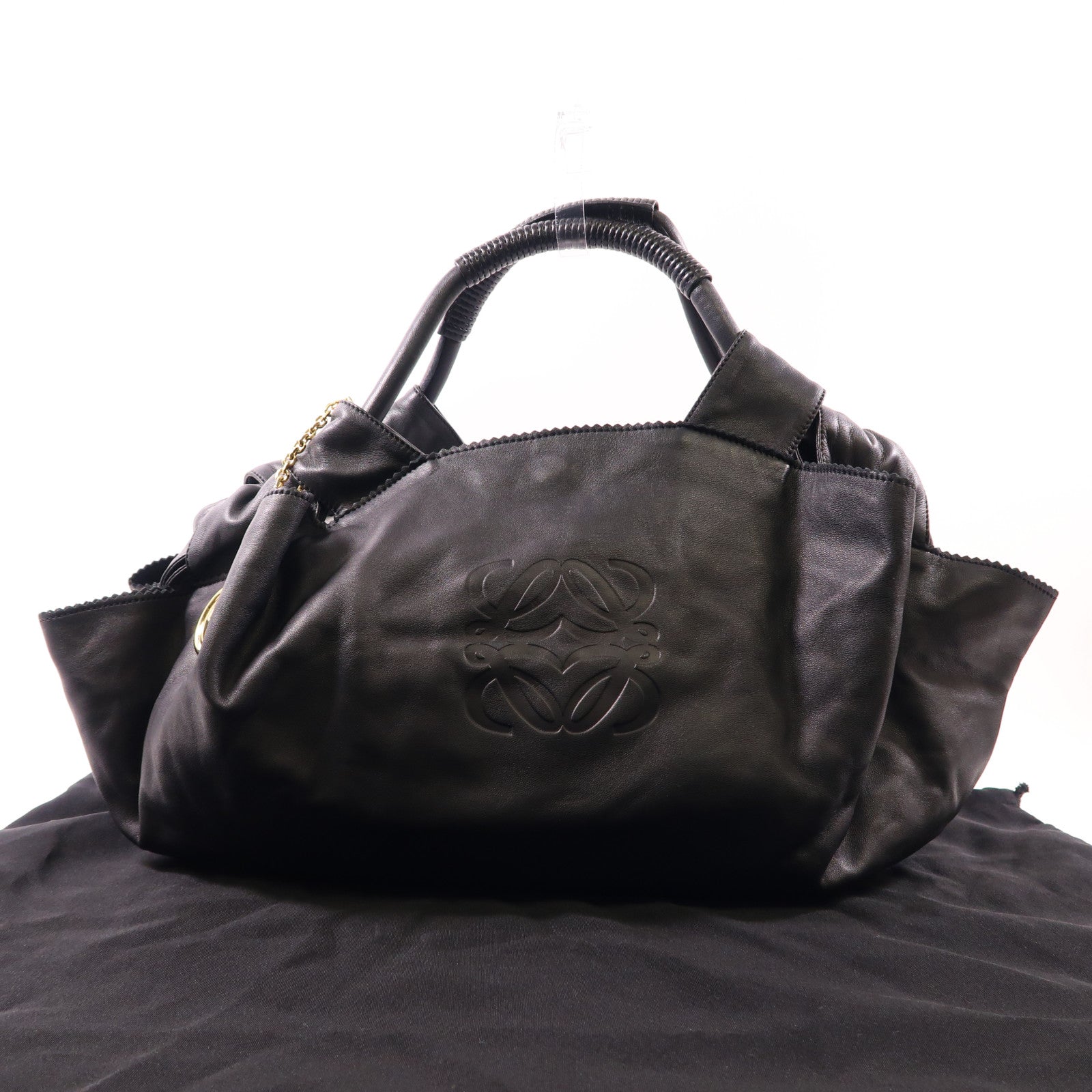 LOEWE 羊皮皮革Nappa Aire金扣手挽袋