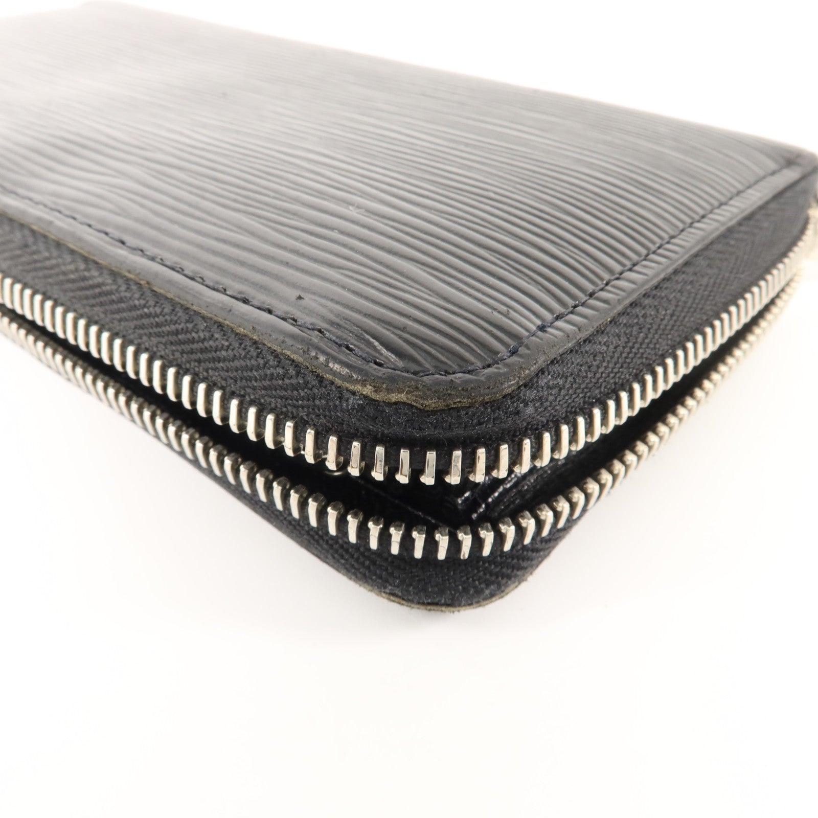 LOUIS VUITTON Epi Zippy Long Round Wallet長錢包