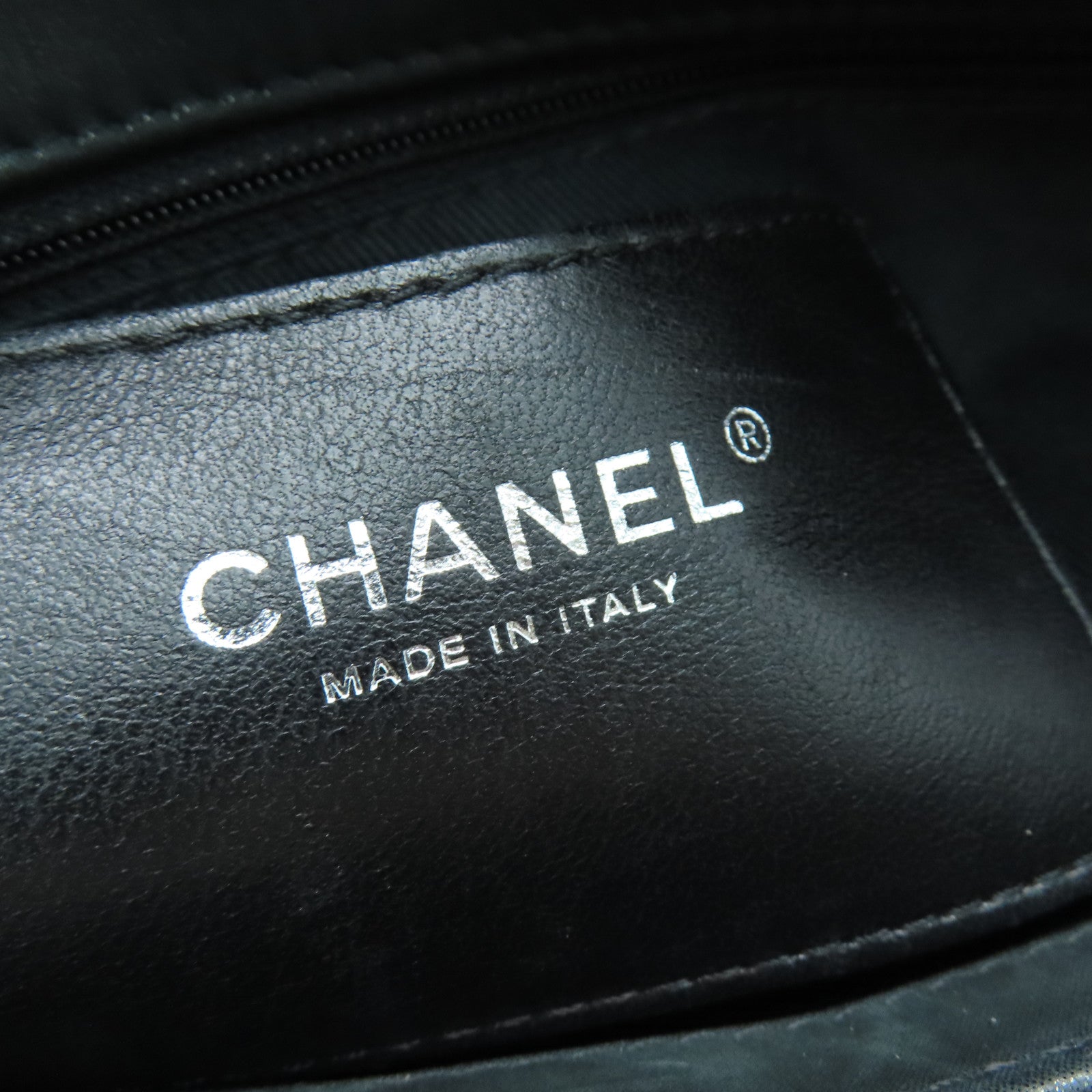 CHANEL cowhide leather Chain Shoulder shoulder bag dark green