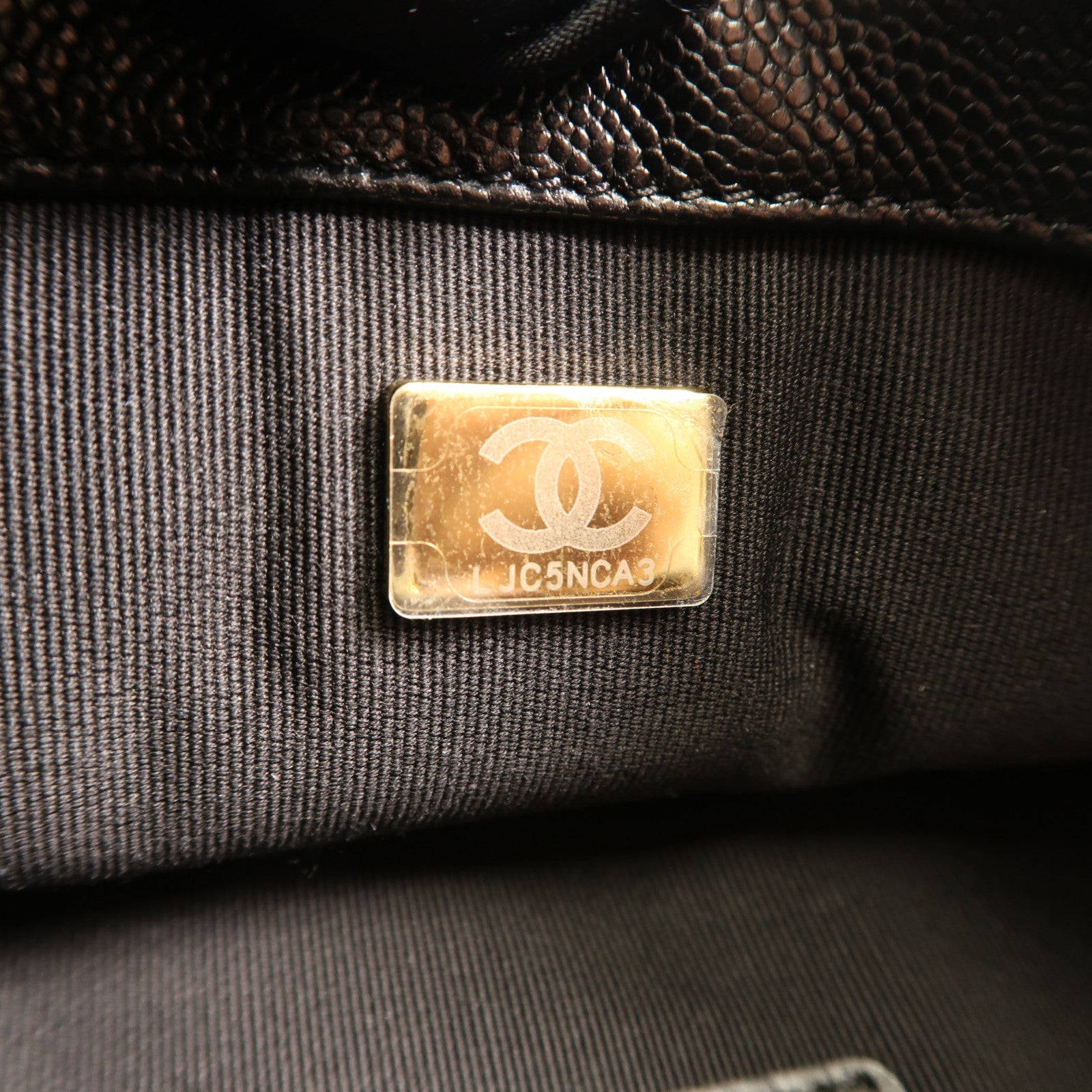 CHANEL 牛皮皮革Mini Flap Bag金扣鏈帶肩背袋