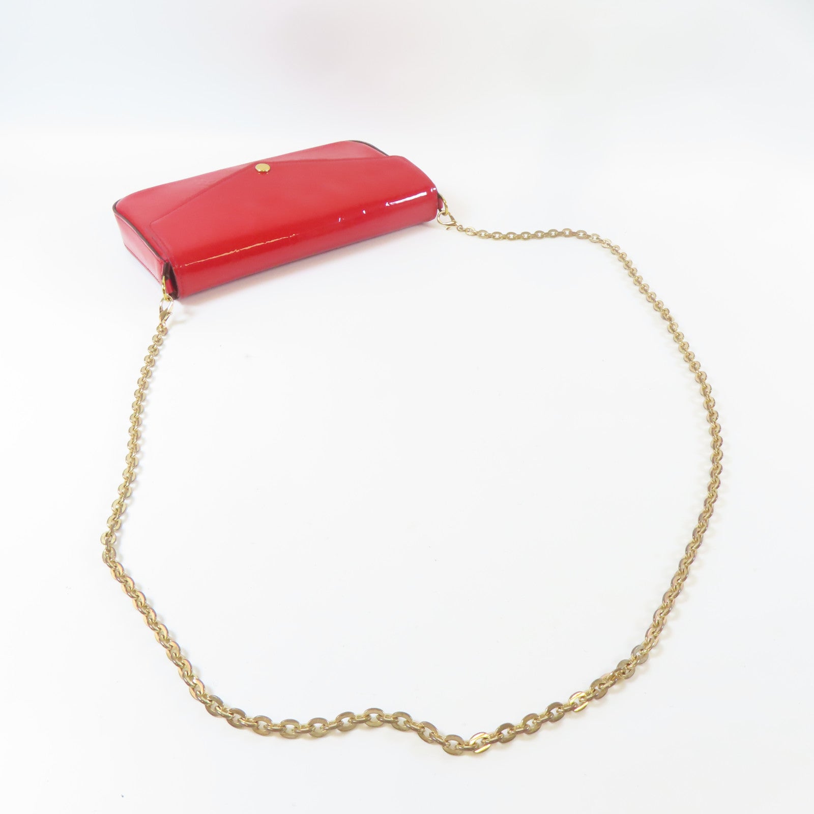 LOUIS VUITTON Vernis Pochette Felicie金扣鏈帶肩背袋紅色