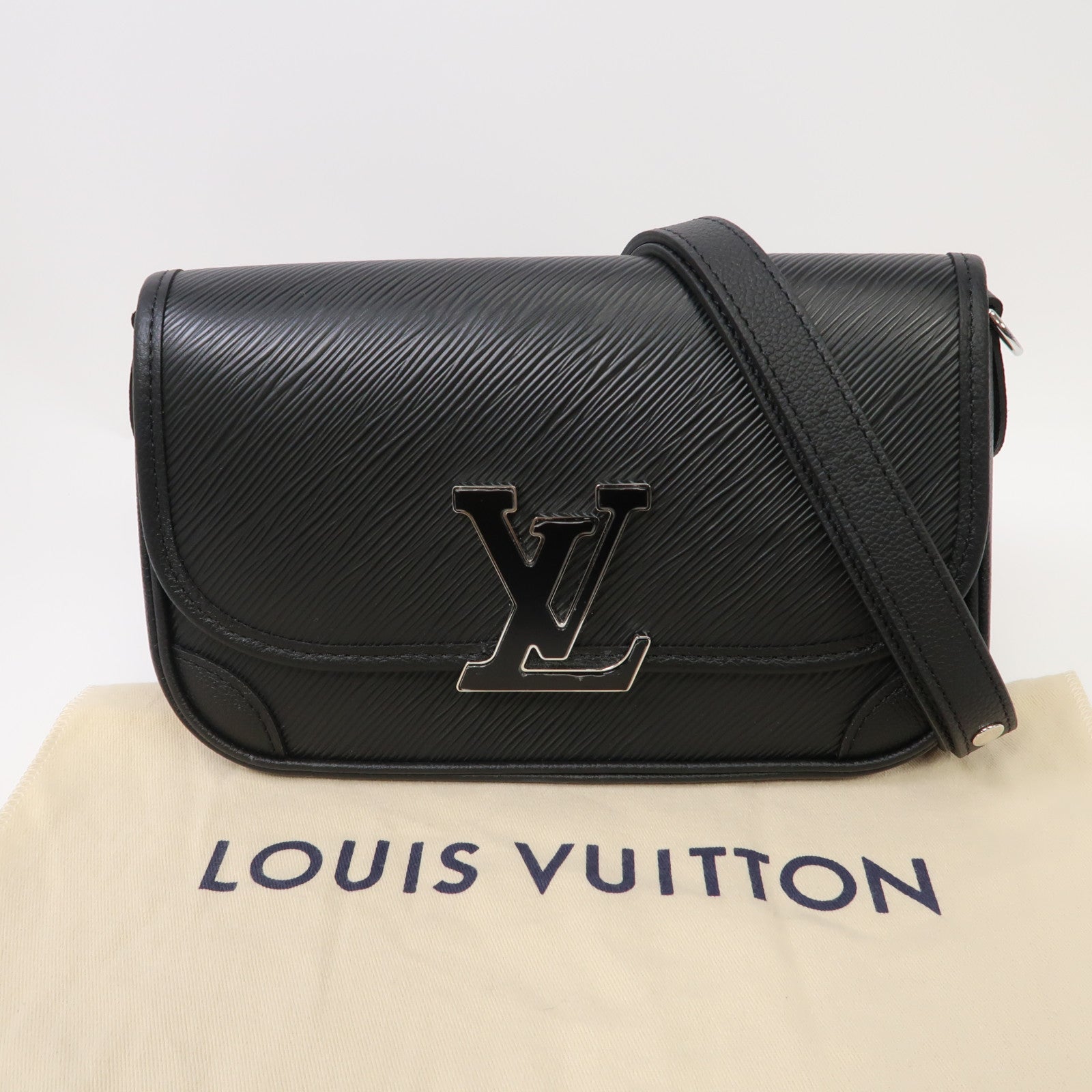 LOUIS VUITTON 【激減優惠】Epi Buci銀扣肩背袋黑色