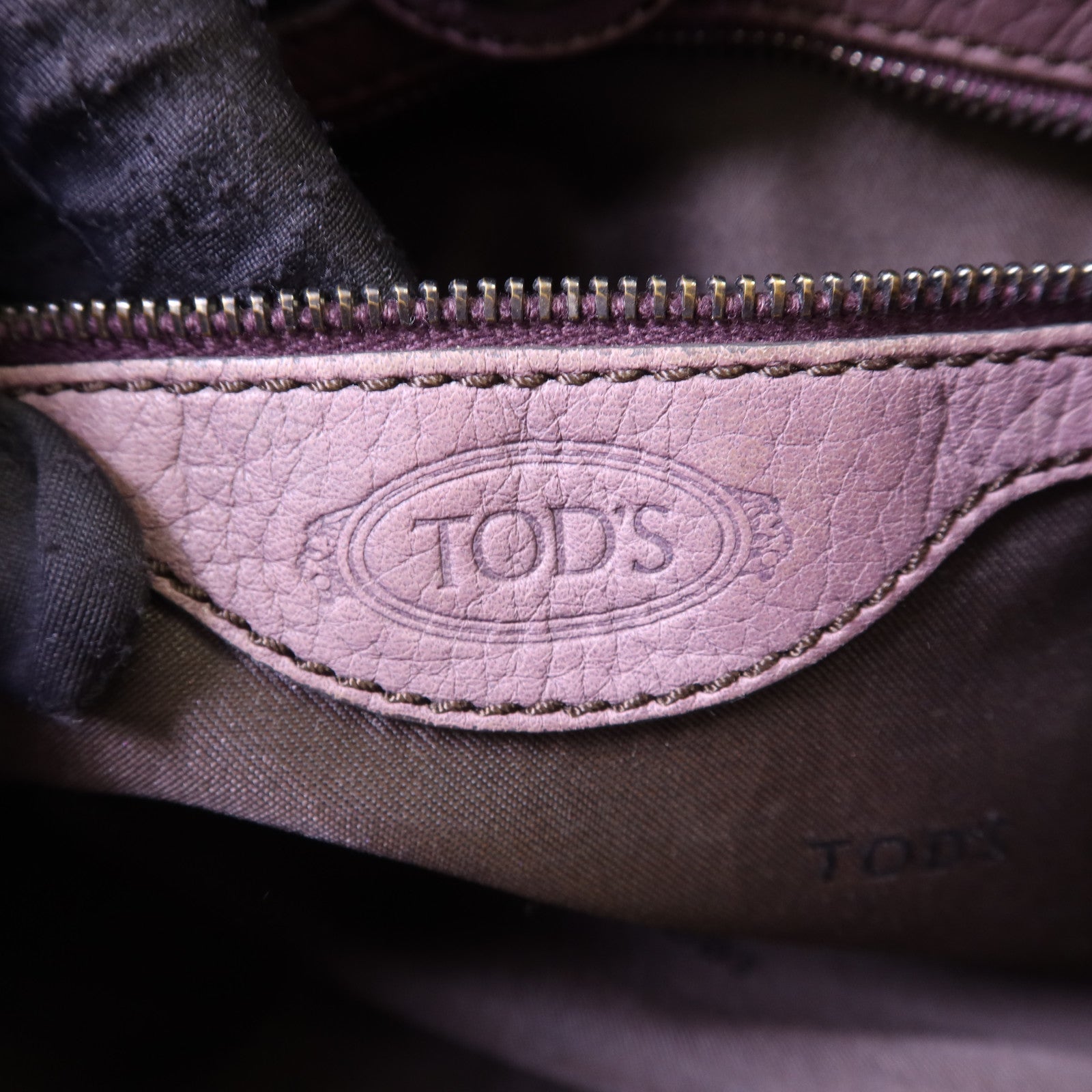 TOD'S 牛皮皮革Ivy Sacca Media Hobo銀扣肩背袋