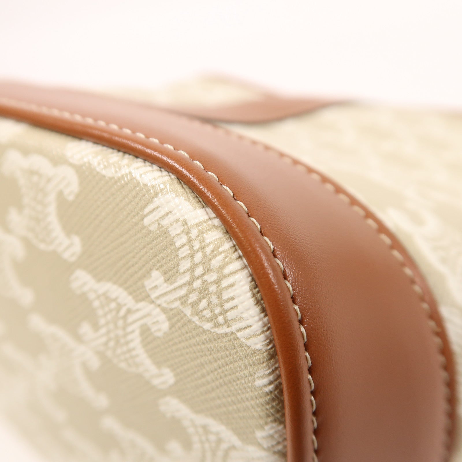 CELINE 塗層帆布Triomphe Bucket金扣肩背袋