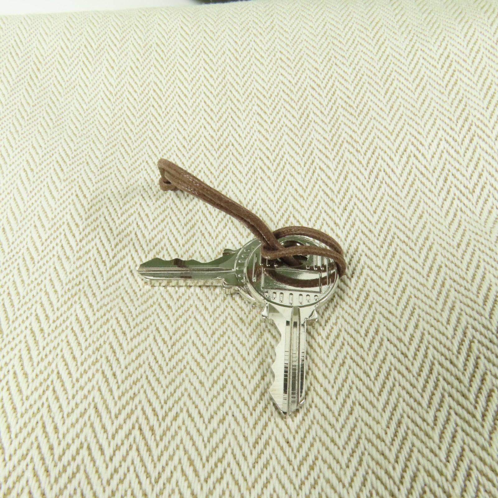 HERMES Clemence皮革Picotin GM銀扣手挽袋Olive Green