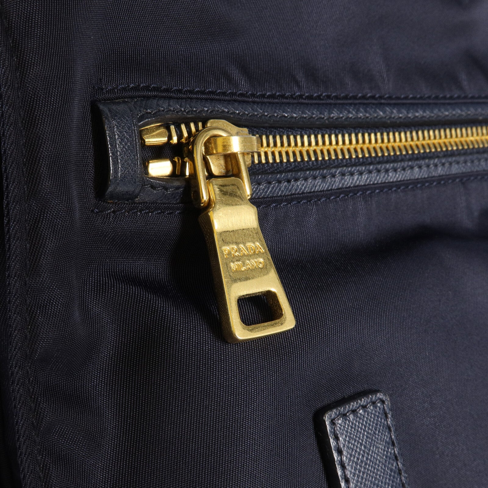 PRADA 尼龍Messenger Bag肩背袋
