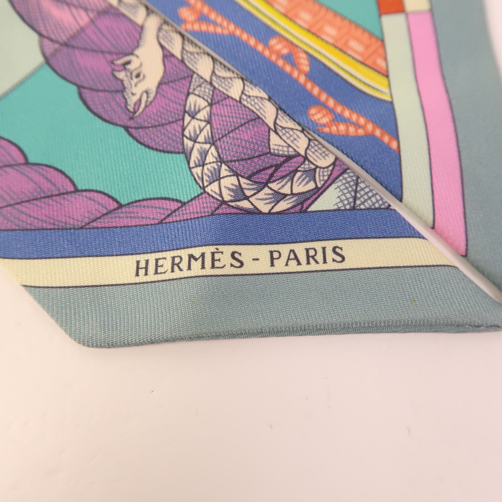 HERMES 絲質Twilly絲巾