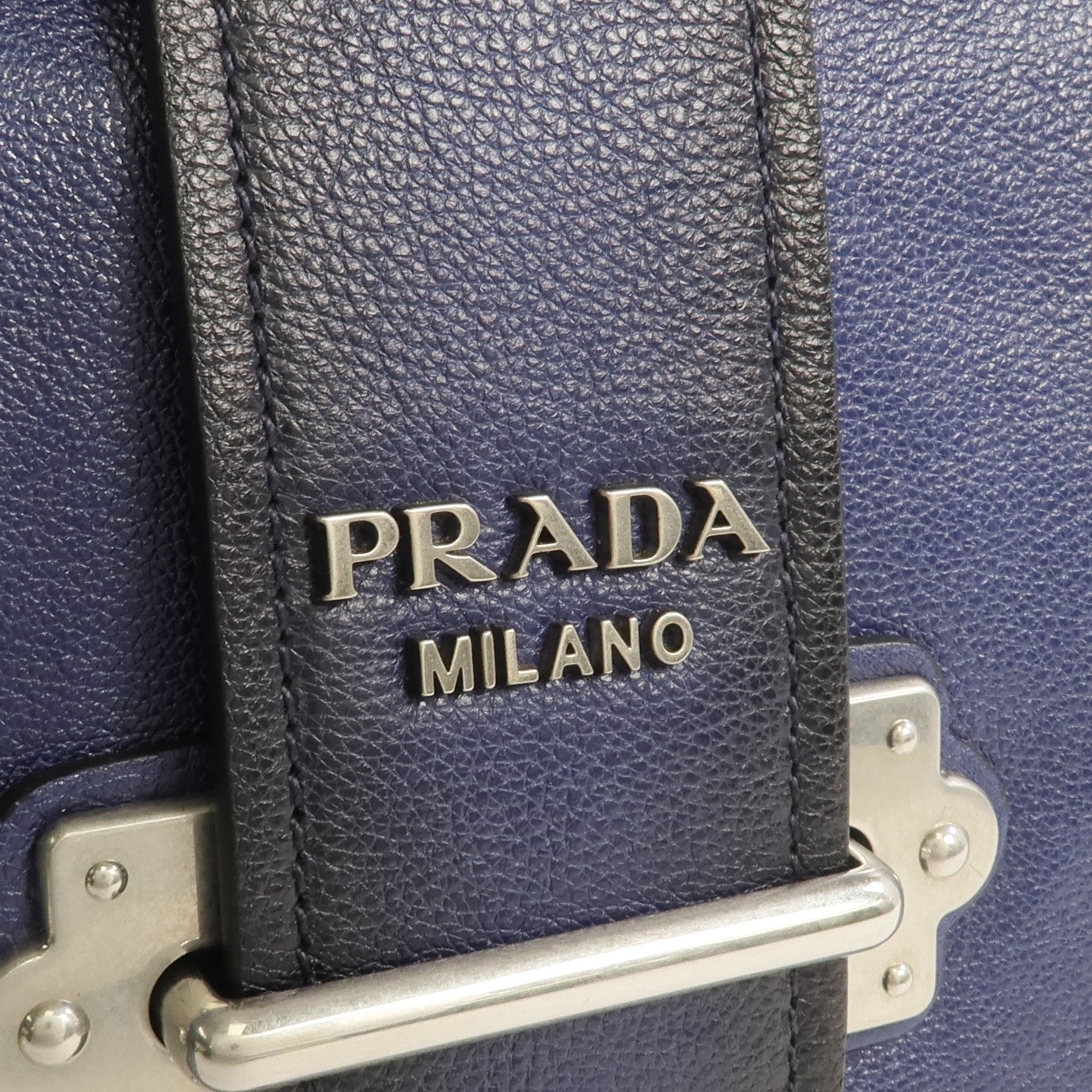 PRADA 牛皮皮革2 Way Shoulder銀扣手挽肩背兩用袋