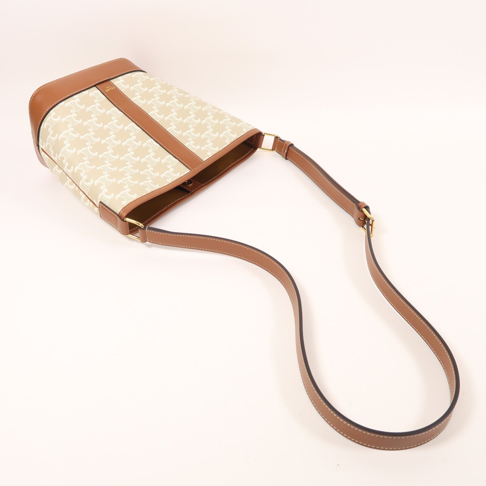 CELINE 塗層帆布Triomphe Bucket金扣肩背袋