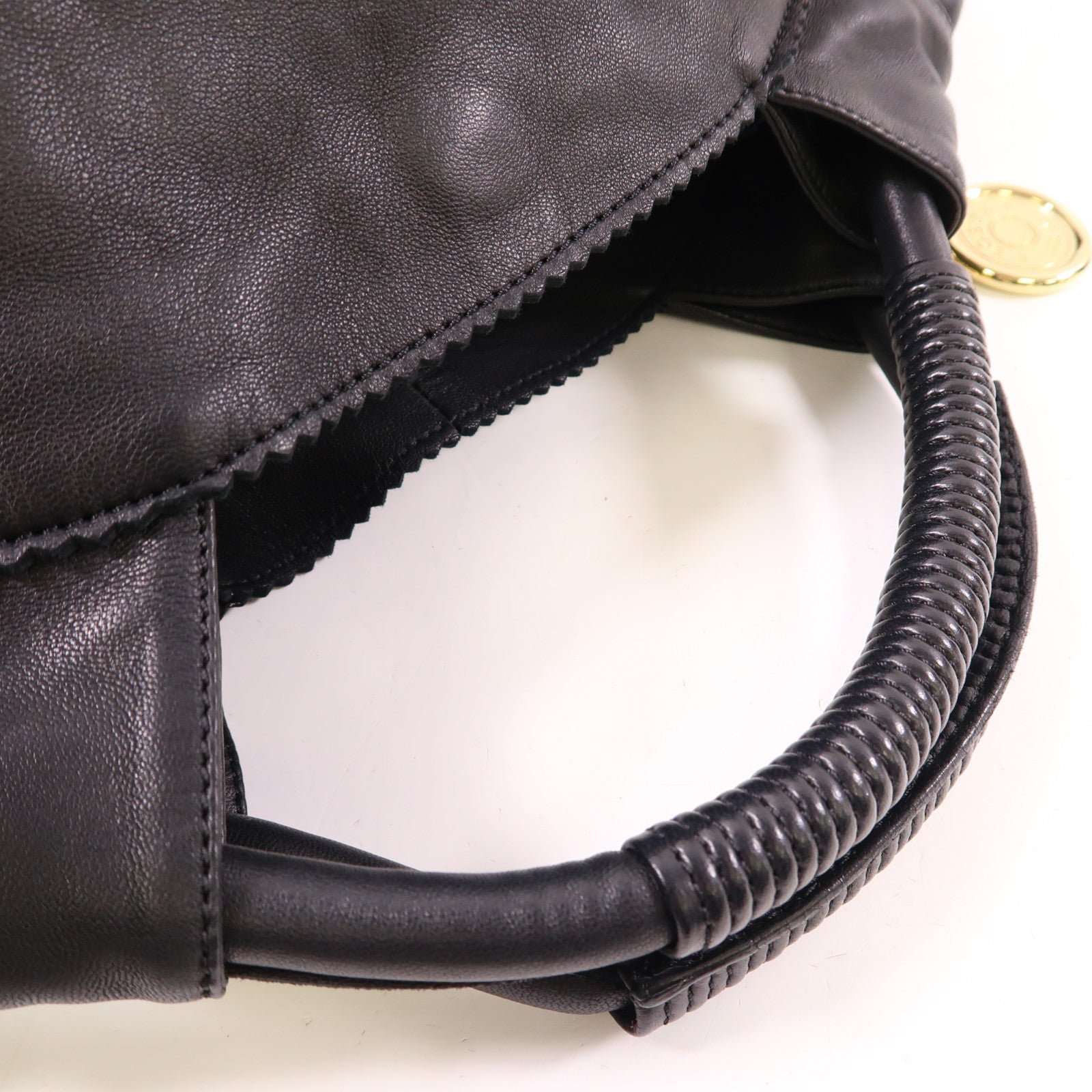 LOEWE 羊皮皮革Nappa Aire金扣手挽袋