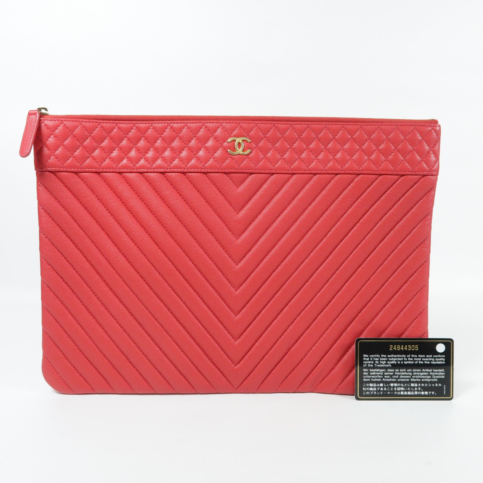 CHANEL 牛皮皮革Pouch金扣手拿包