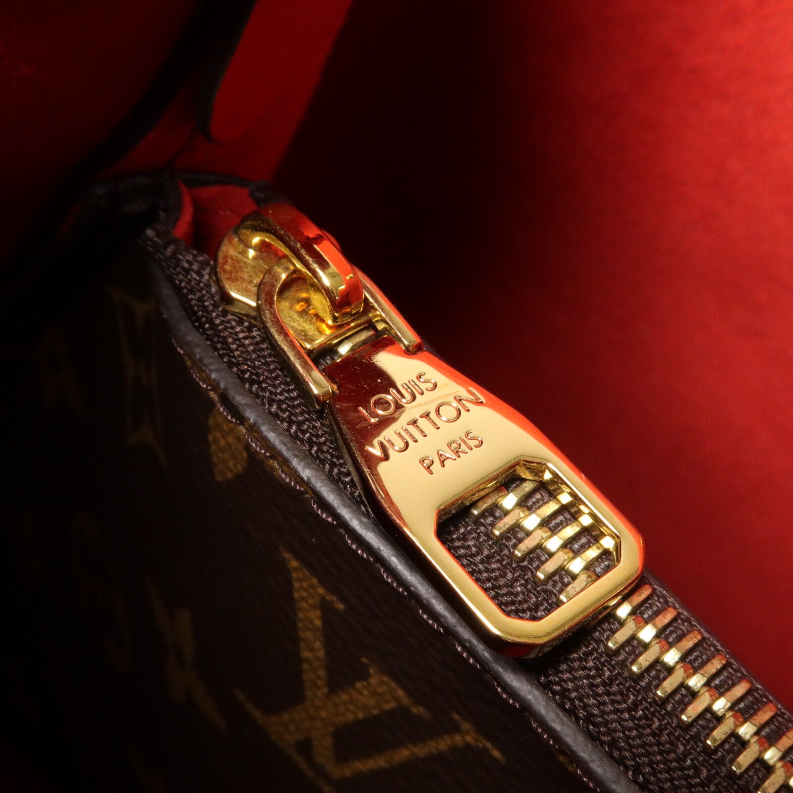 LOUIS VUITTON Monogram Neo Noe Bucket Bag肩背袋
