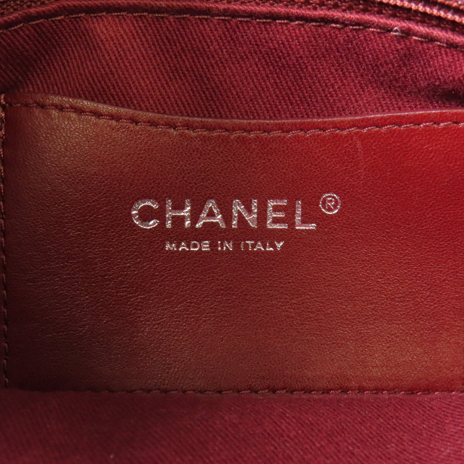 CHANEL 漆皮皮革Chain Shoulder銀扣鏈帶肩背袋